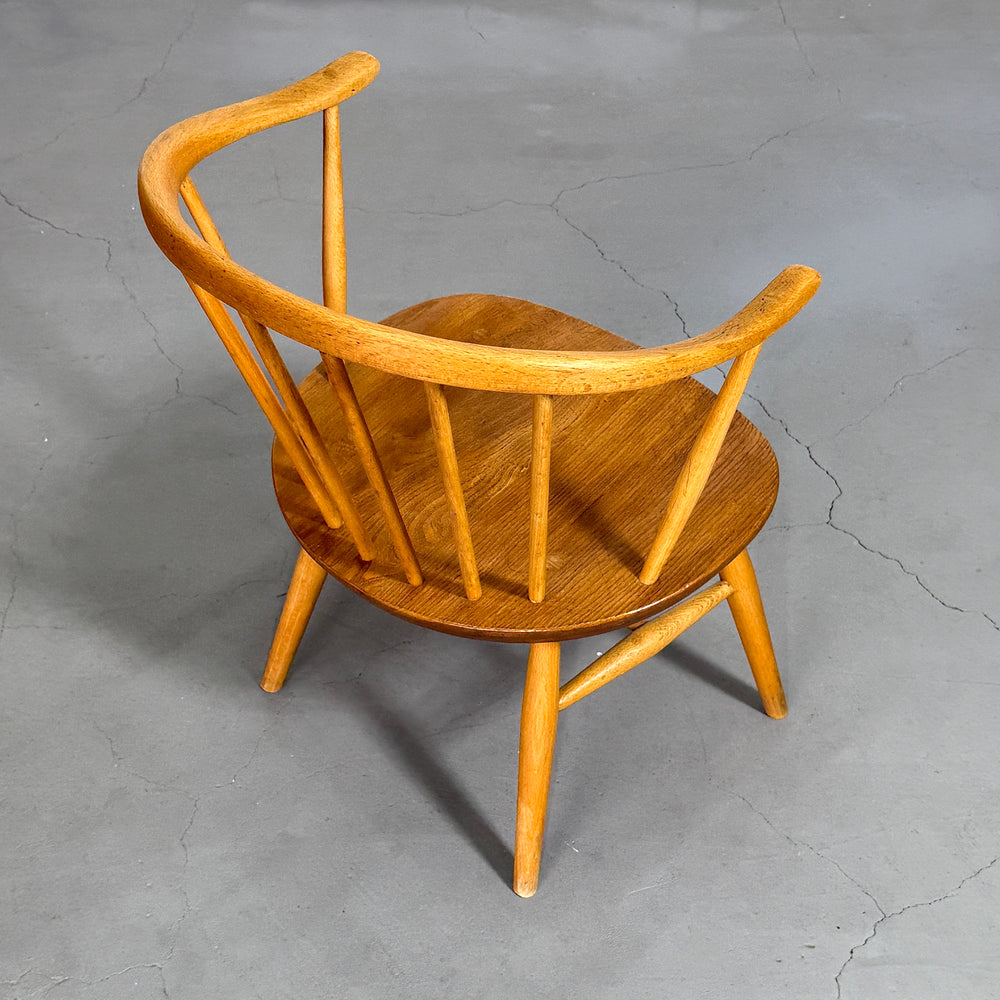 
                      
                        ERCOL(アーコール) COWHORN CHAIR / カウホーンチェア (302)
                      
                    