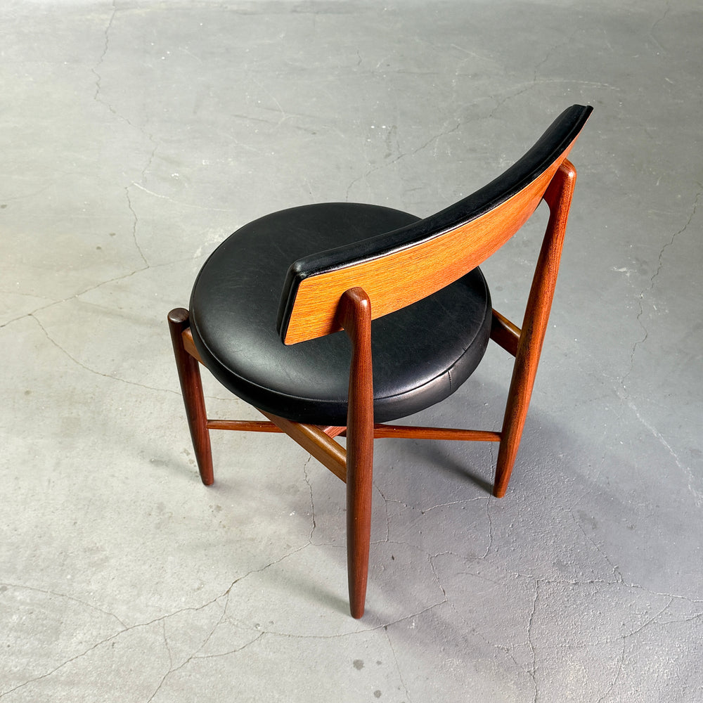 
                      
                        G-PLAN(ジープラン) / FRESCO CIRCULAR CHAIR フレスコ サーキュラーチェア (504)
                      
                    