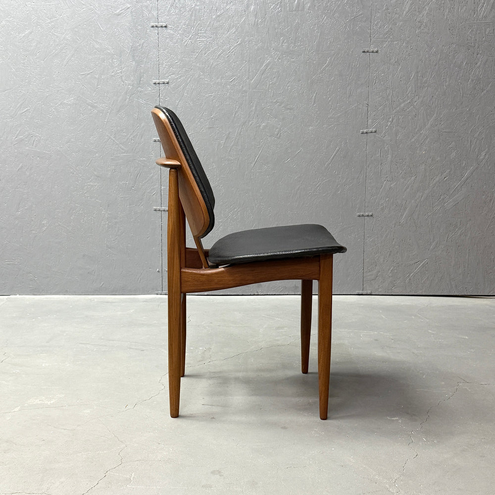 
                      
                        Elliots of Newbury(EON) / VINTAGE CHAIR ヴィンテージチェア (502)
                      
                    