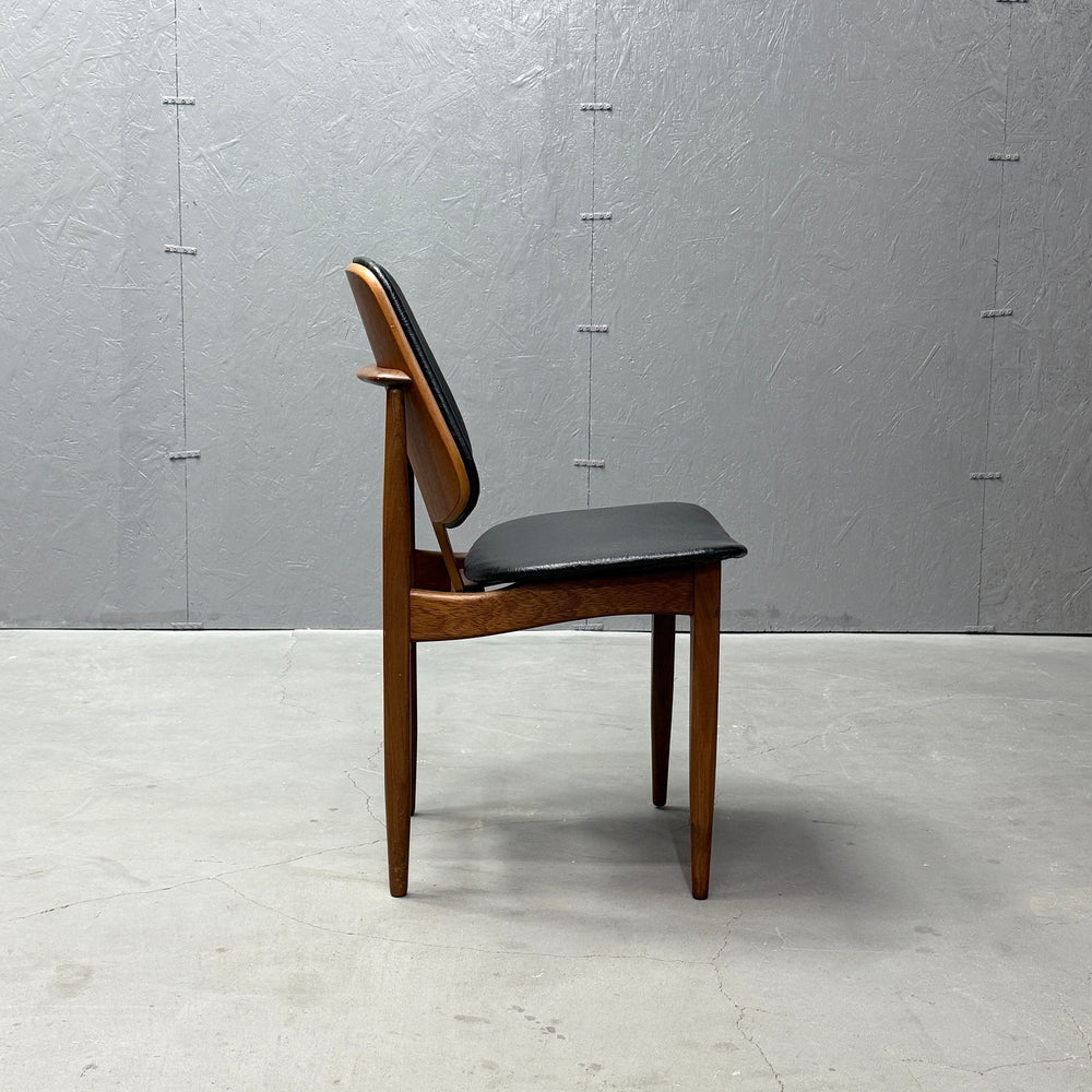 
                      
                        Elliots of Newbury(EON) / VINTAGE CHAIR ヴィンテージチェア (503)
                      
                    
