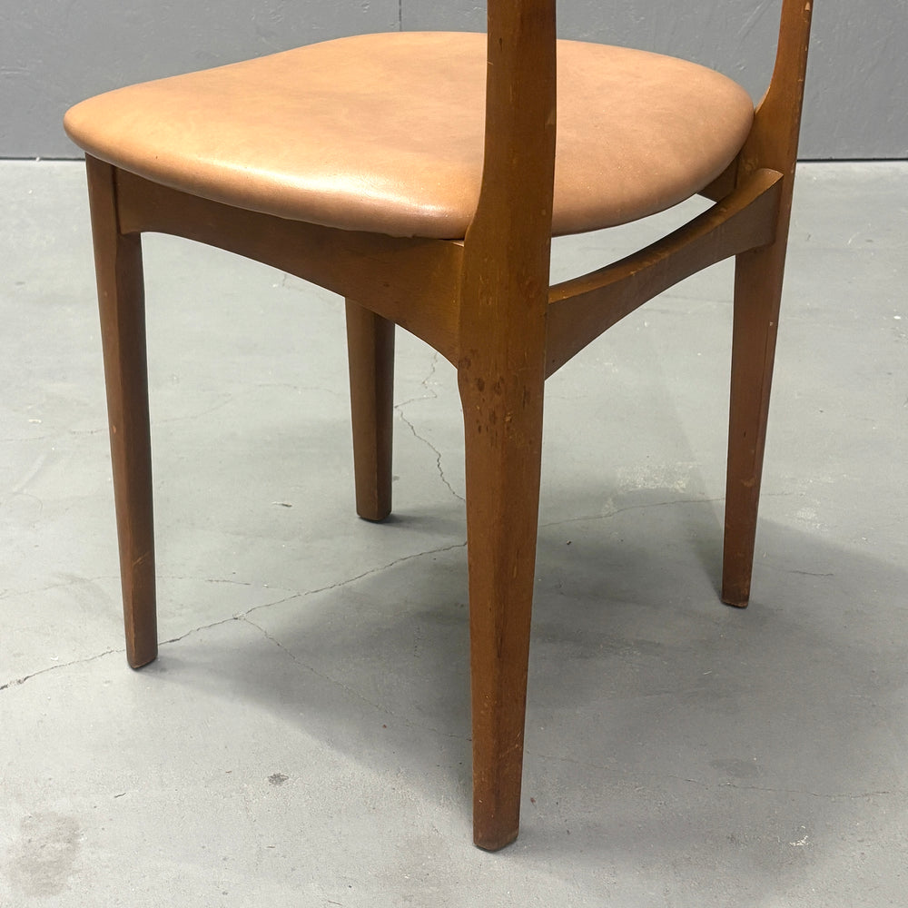 
                      
                        Nathan(ネイサン) / DINING CHAIR ダイニングチェア (401)
                      
                    