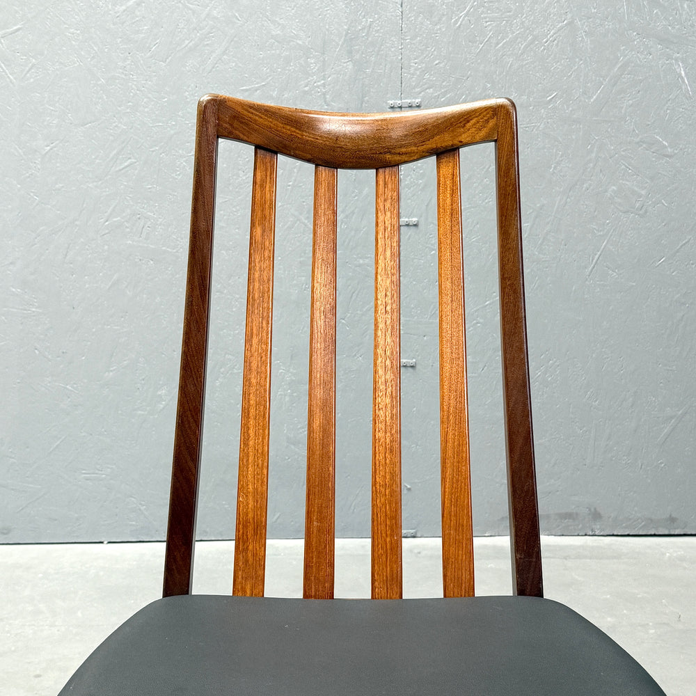 
                      
                        G-PLAN(ジープラン) / DINING CHAIR スラットバックチェア (404)
                      
                    