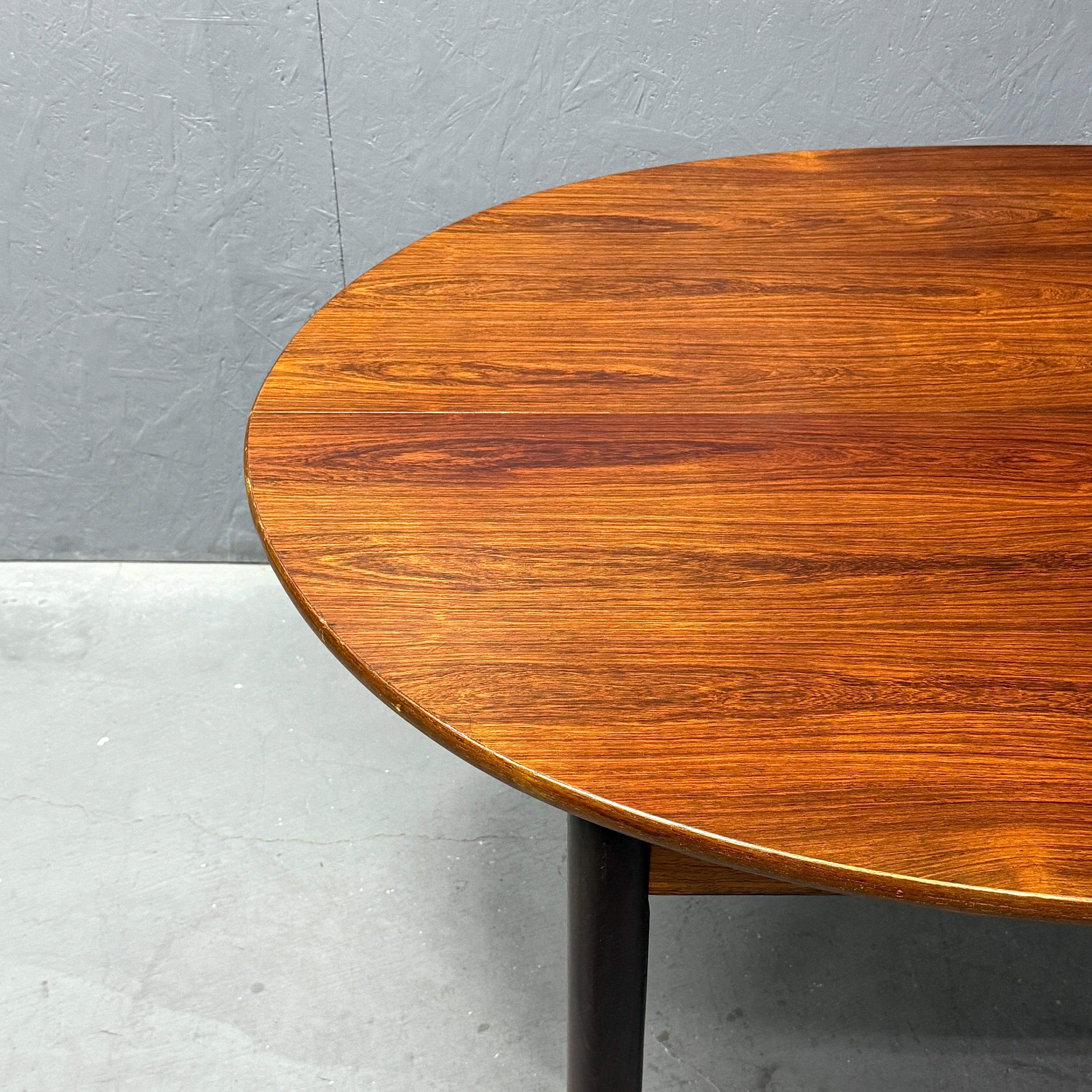 英国 ヴィンテージ ローズウッド オーバル エクステンションテーブル (701) Rosewood Oval Extension Table ローズウッド オーバル