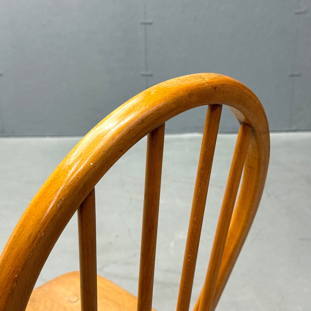 
                      
                        ERCOL(アーコール) / HOOP BACK CHAIR 4本 フープバックチェア (401)
                      
                    