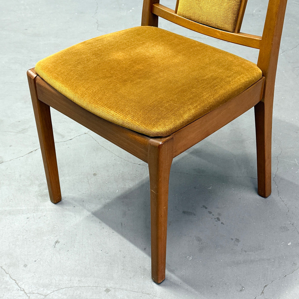 
                      
                        Nathan(ネイサン) / DINING CHAIR ダイニングチェア (401)
                      
                    