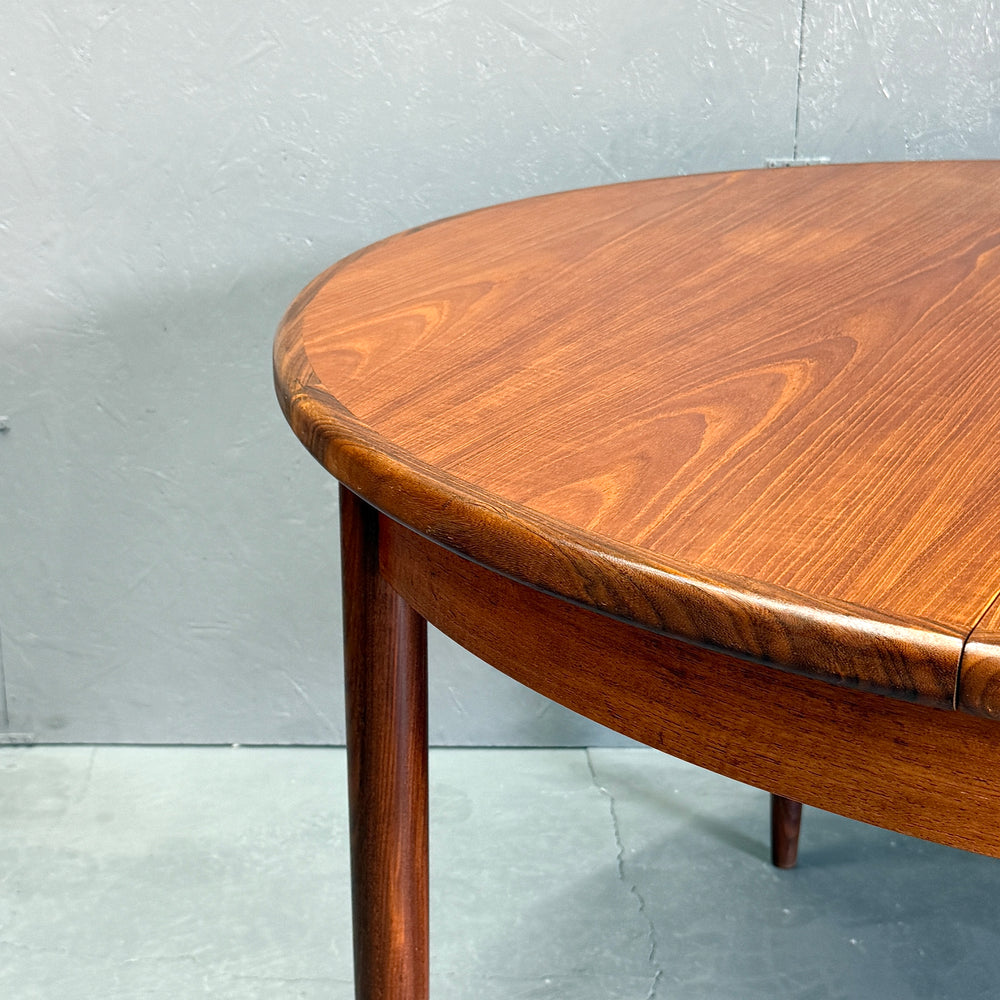 
                      
                        G-PLAN(ジープラン) / Fresco ROUND TABLE フレスコ ラウンドエクステンション ダイニングテーブル (404)
                      
                    
