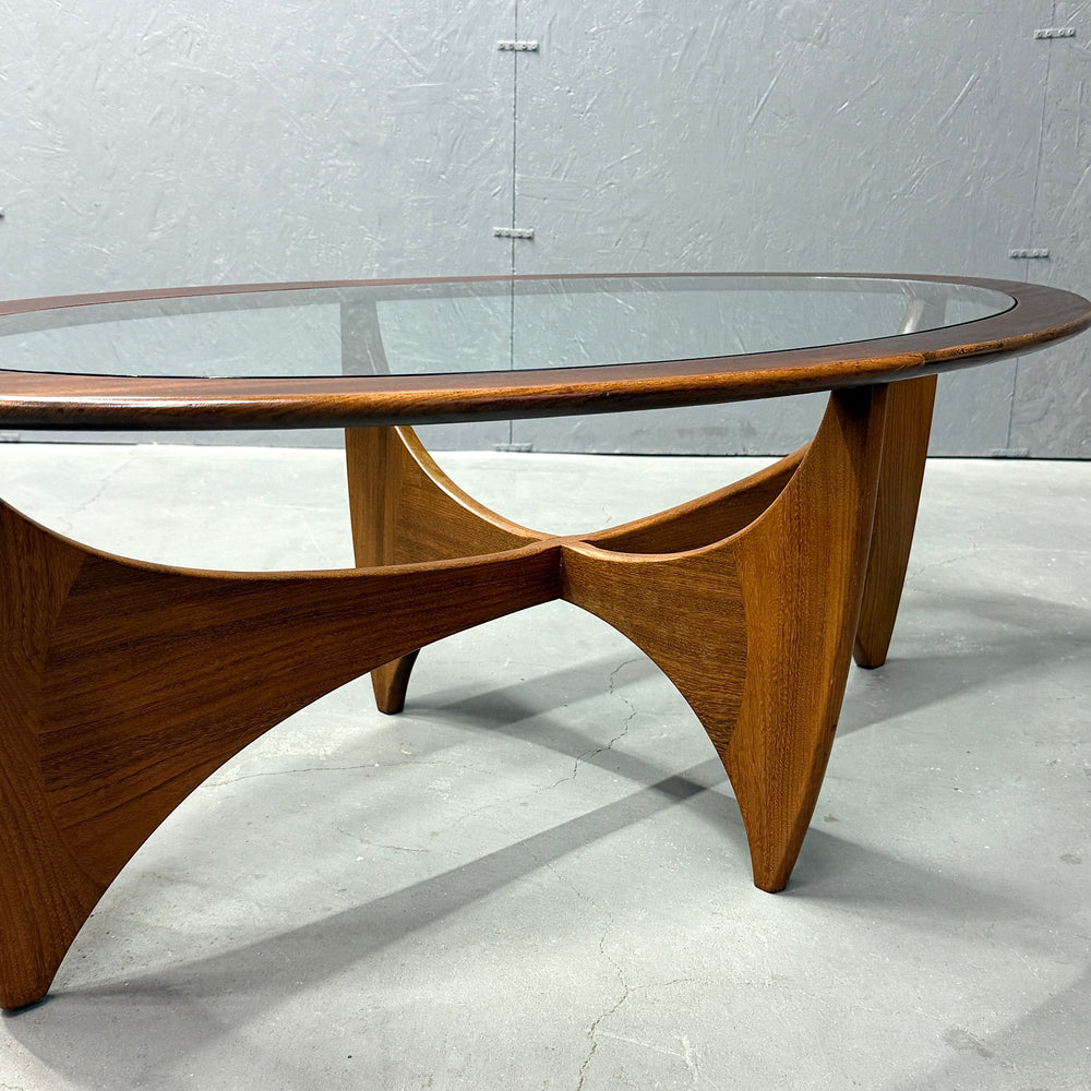 
                      
                        G-PLAN(ジープラン) / Astro oval coffee table アストロ オーバルコーヒーテーブル (502)
                      
                    