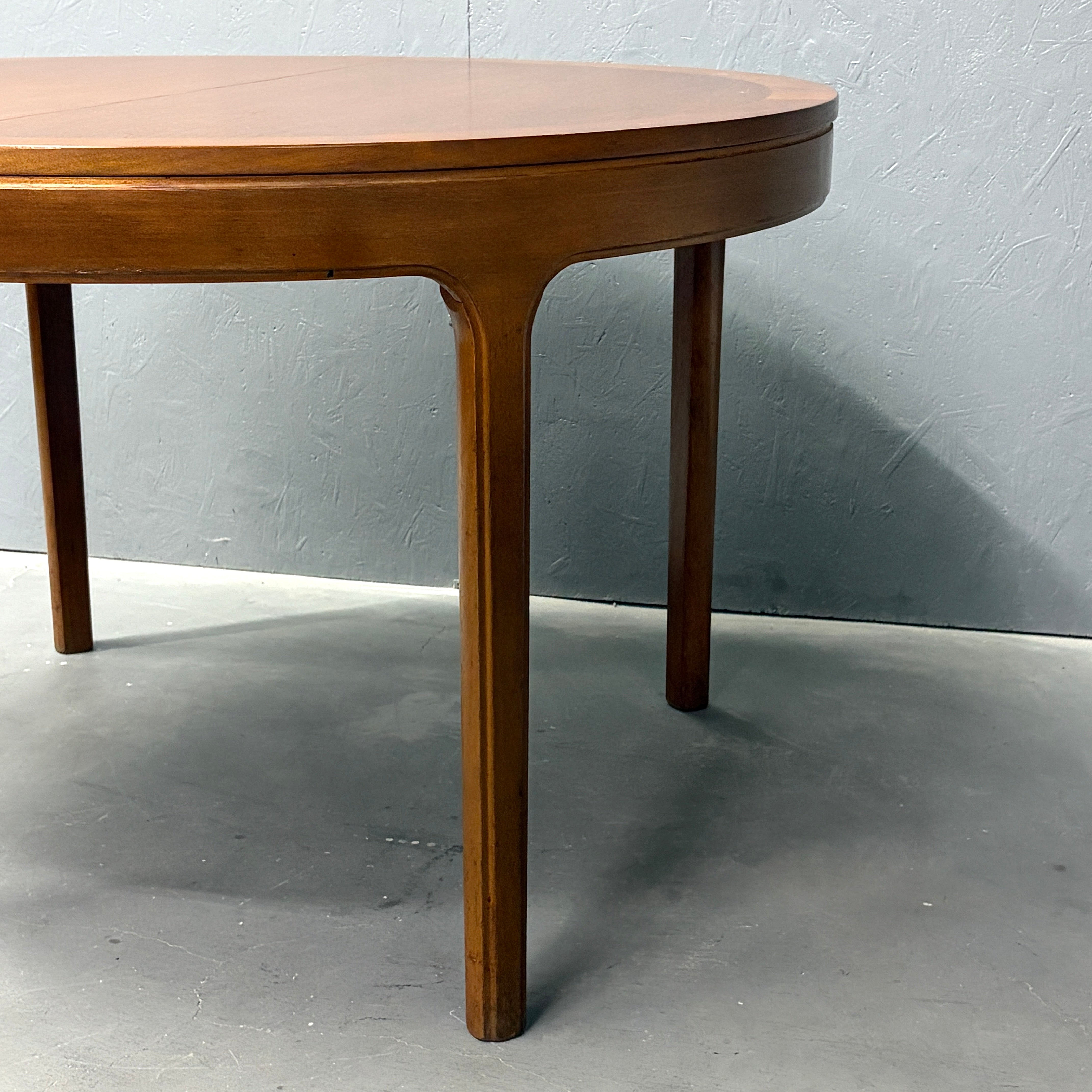 Nathan(ネイサン) / EXTENSION ROUND TABLE エクステンション ラウンド