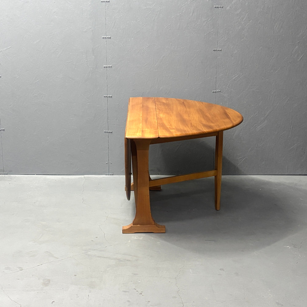 
                      
                        ERCOL(アーコール) / GATE LEG TABLE ゲートレッグ ラウンドテーブル (402)
                      
                    