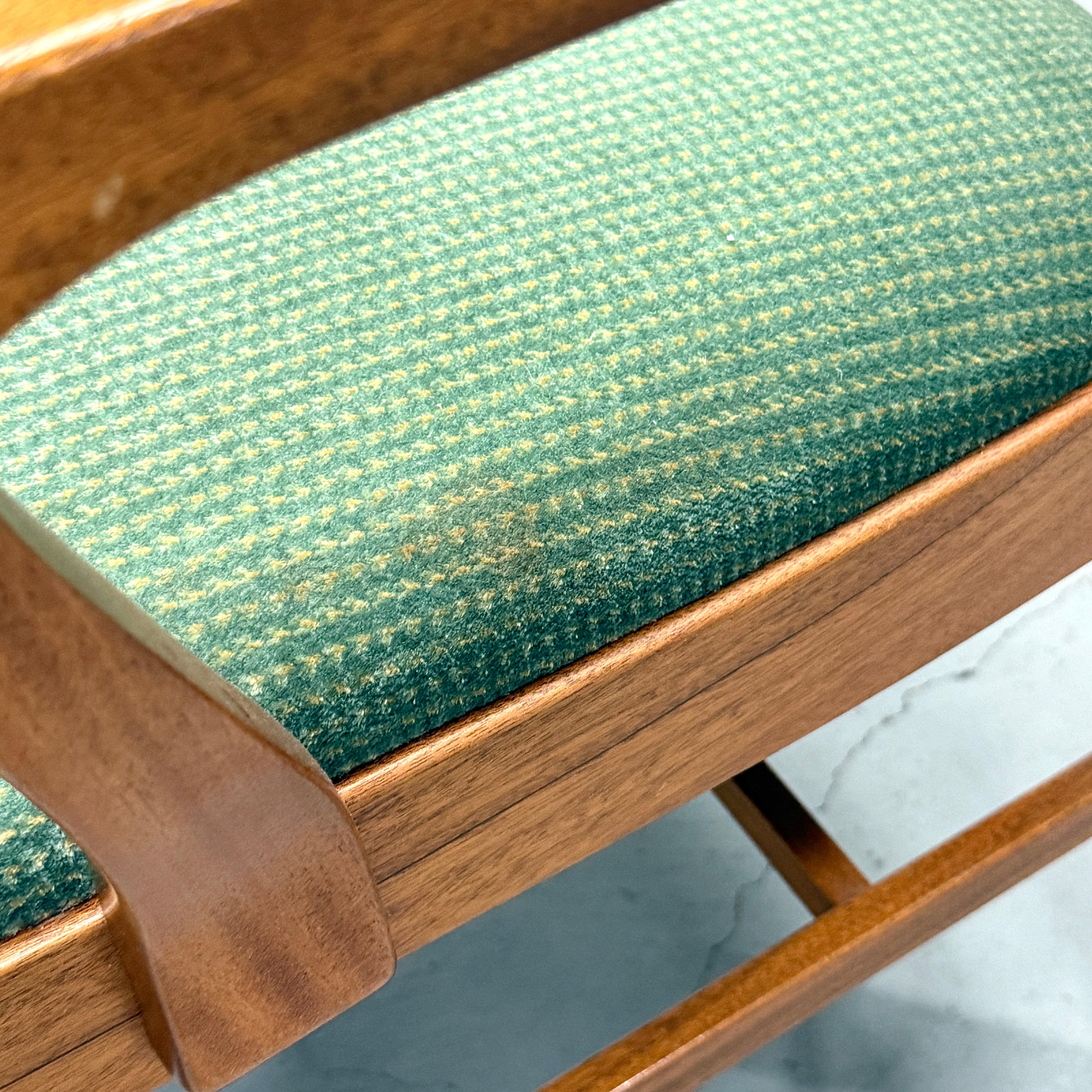 Parker Knoll(パーカーノール) ⁄ DINING CHAIR ダイニングチェア (304