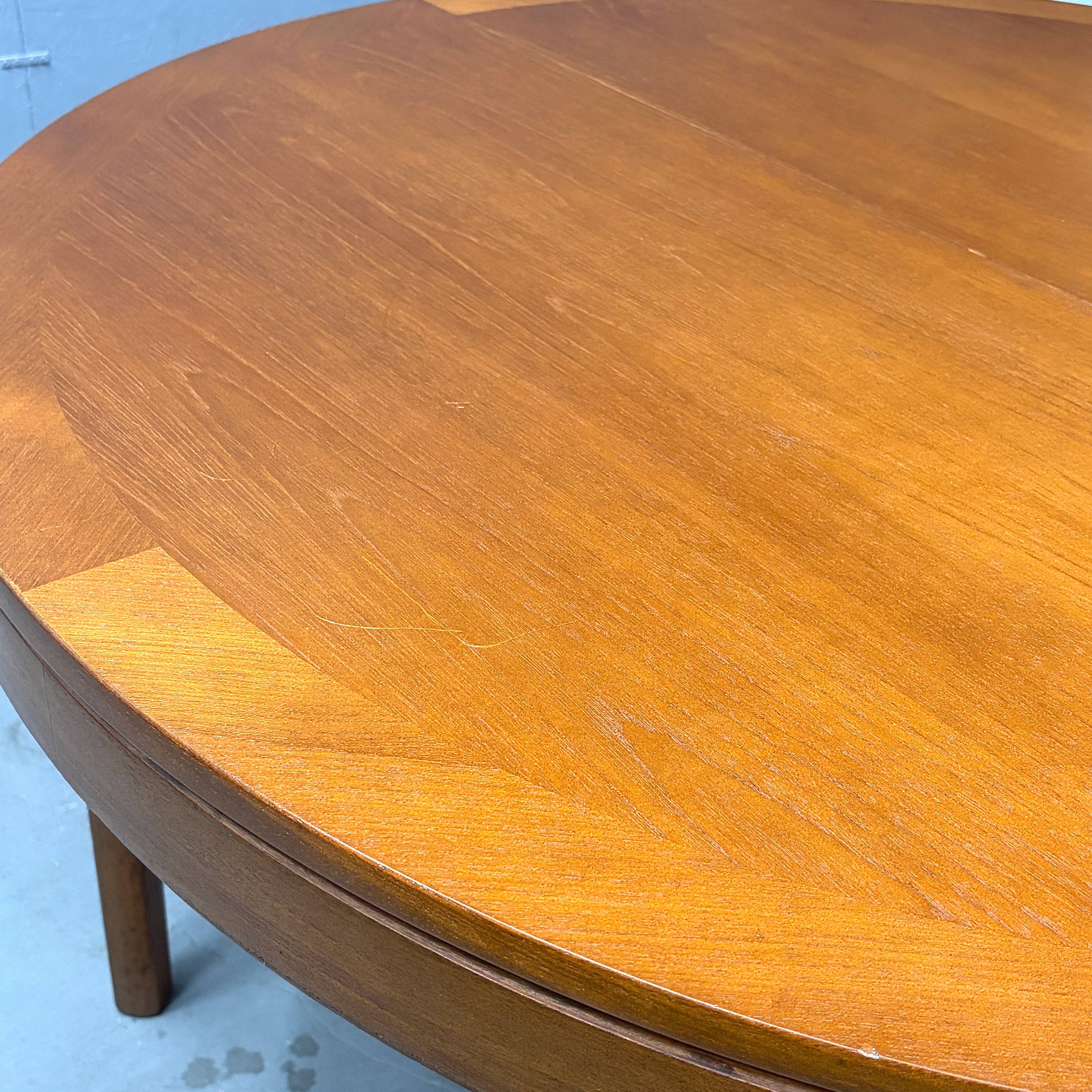 Nathan(ネイサン) / EXTENSION ROUND TABLE エクステンション ラウンド