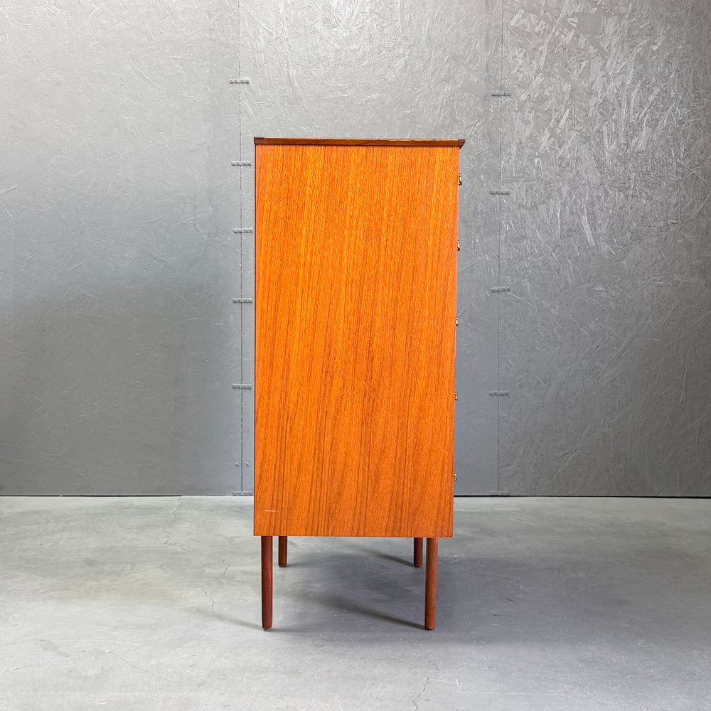 
                      
                        Teak 5-Drawer Chest ヴィンテージ 5段チェスト
                      
                    