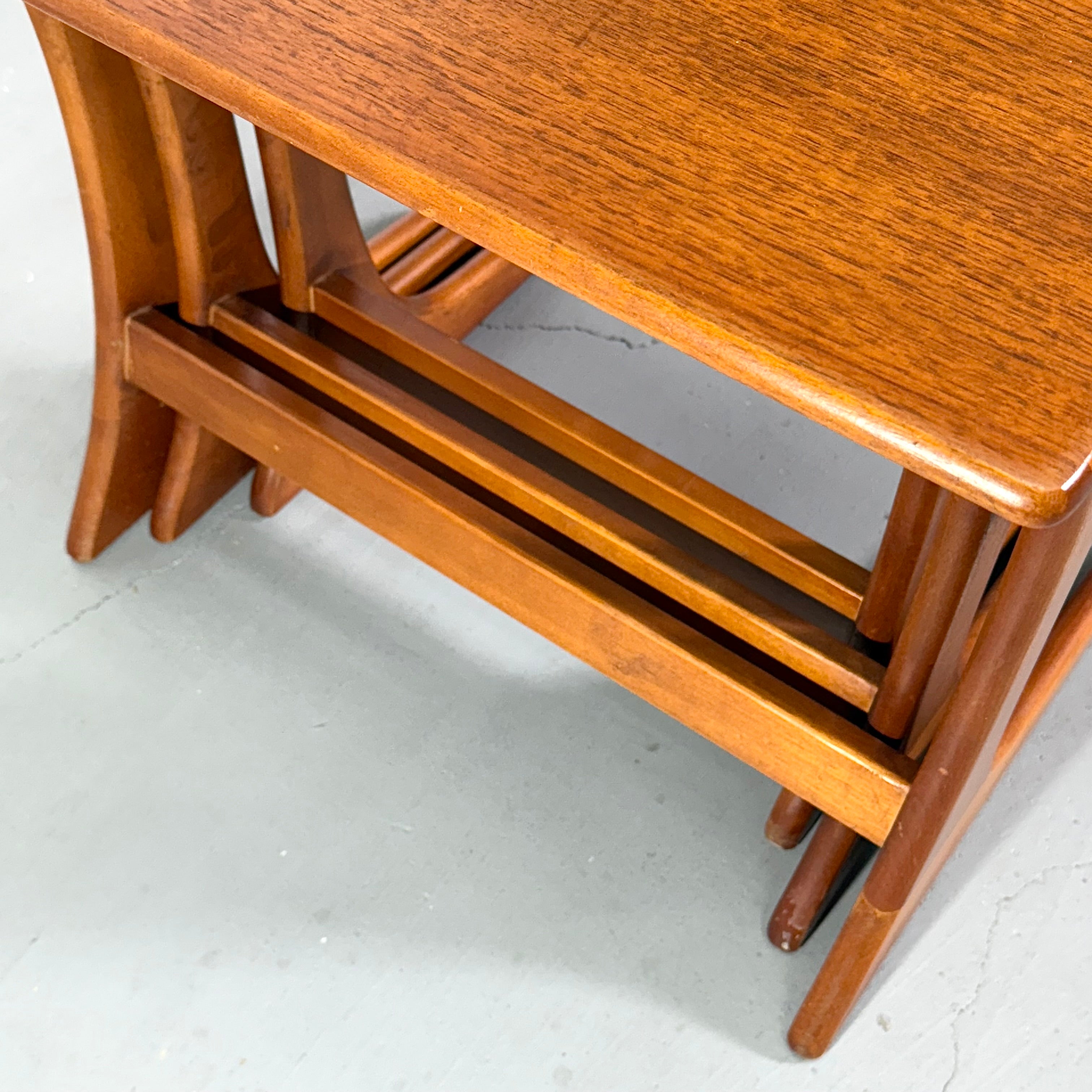 Jentique(ジェンティーク) /ビンテージ ネストテーブル (301)