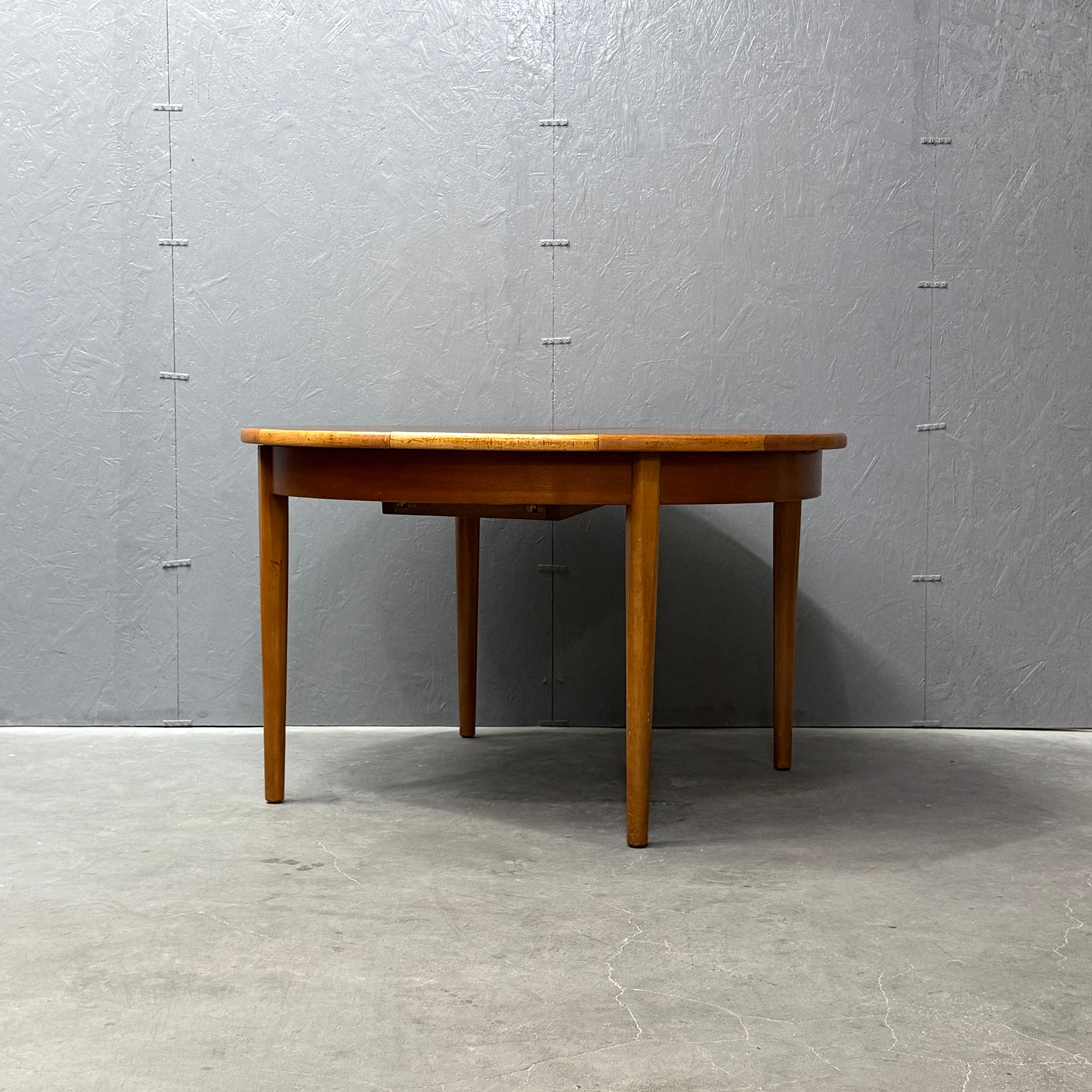 ダイニングテーブル – NONOR FURNITURE