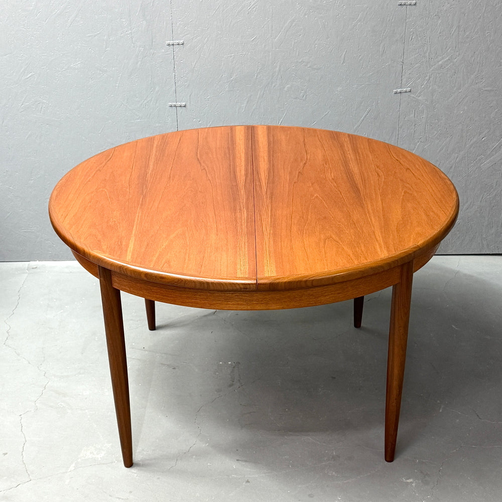 
                      
                        G-PLAN(ジープラン) / Fresco ROUND TABLE フレスコ ラウンドエクステンション ダイニングテーブル (503)
                      
                    