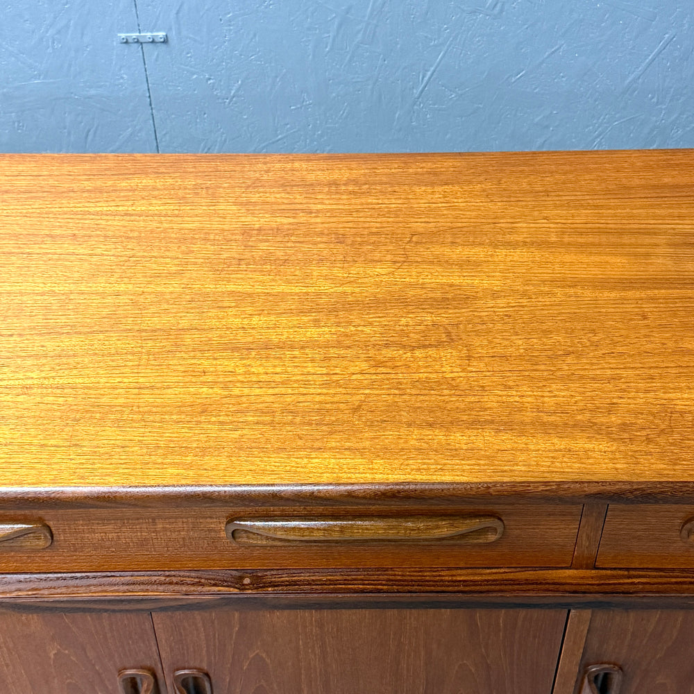 
                      
                        G-PLAN(ジープラン) / Fresco Sideboard フレスコ サイドボード (502)
                      
                    