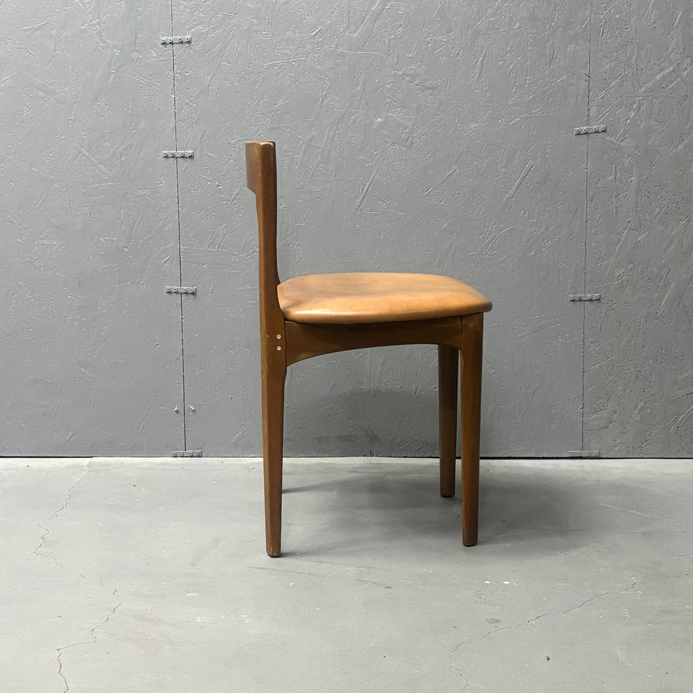 
                      
                        Nathan(ネイサン) / DINING CHAIR ダイニングチェア (403)
                      
                    