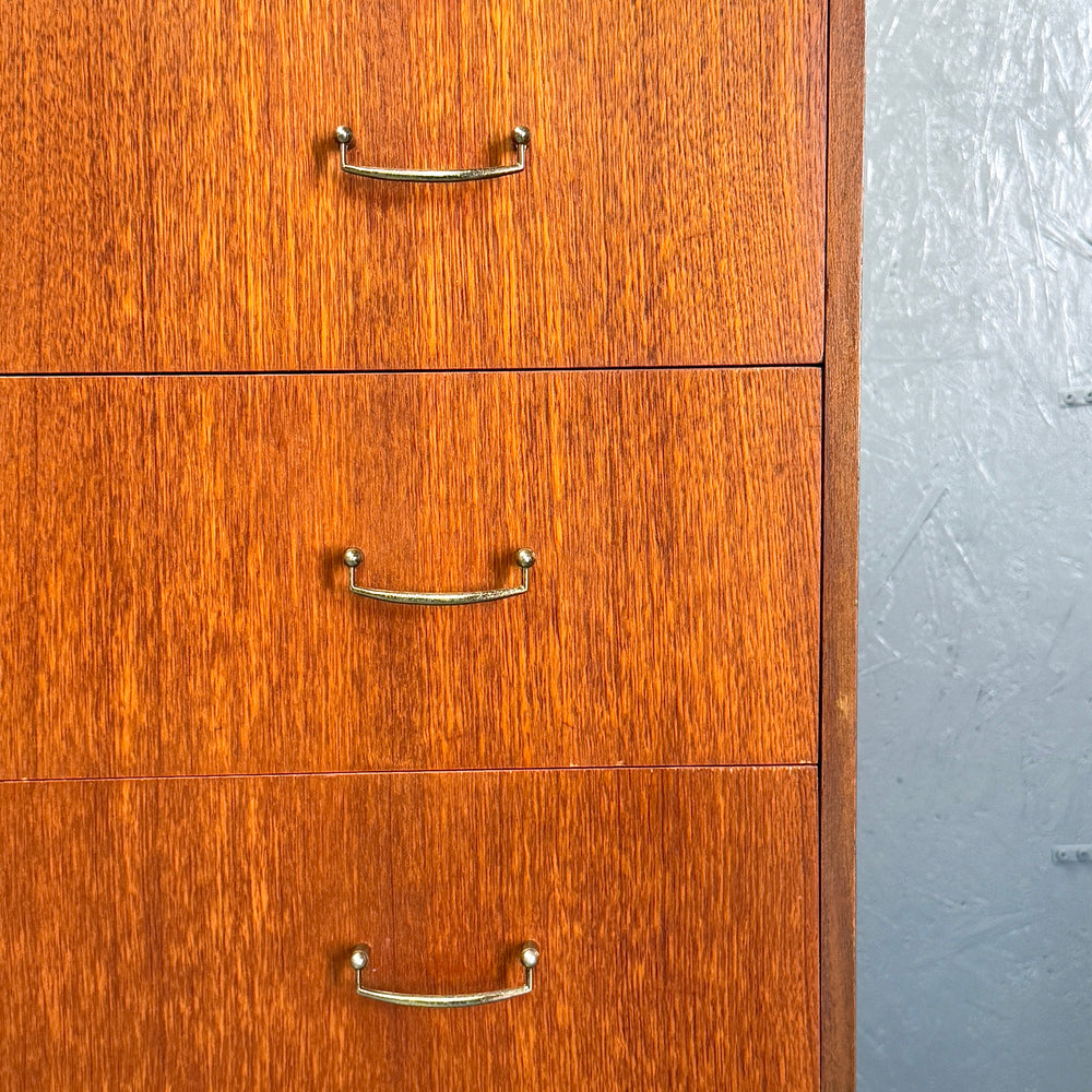 
                      
                        Teak 5-Drawer Chest ヴィンテージ 5段チェスト
                      
                    
