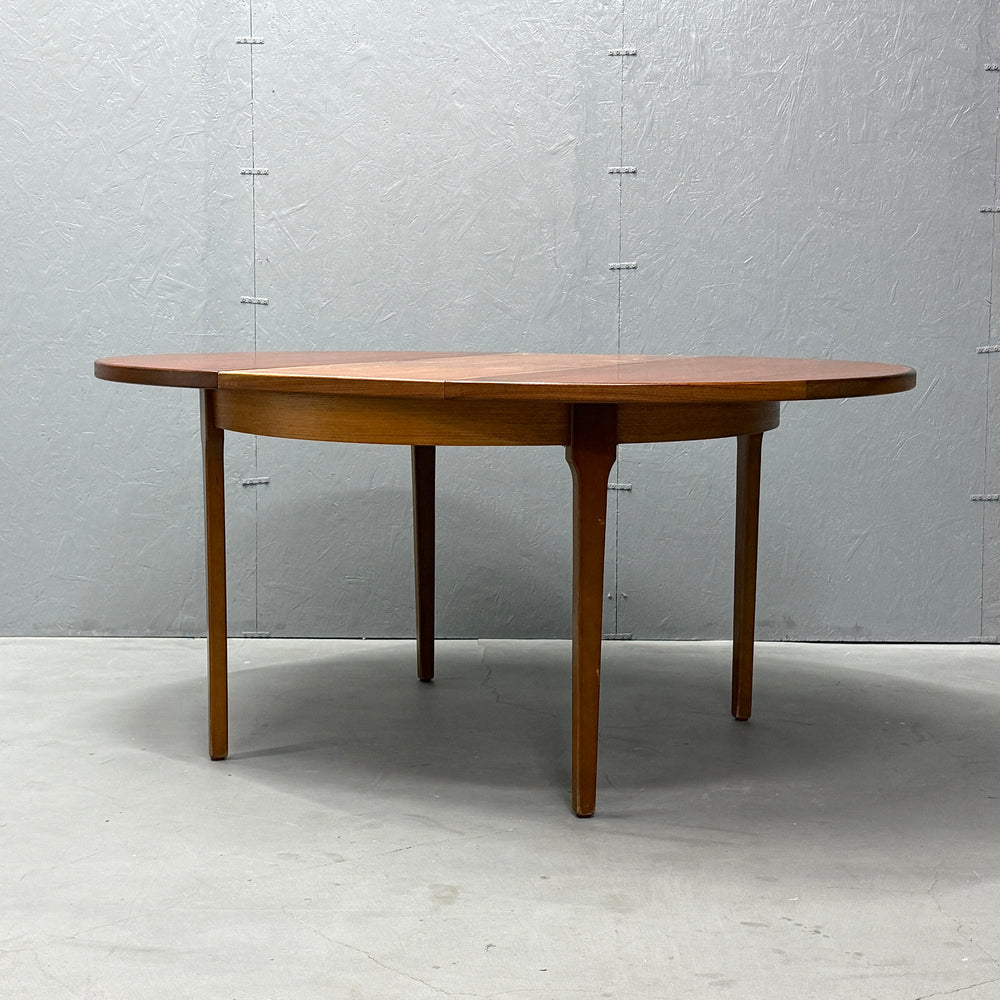 
                      
                        Remploy / EXTENSION ROUND TABLE エクステンション ラウンドテーブル
                      
                    