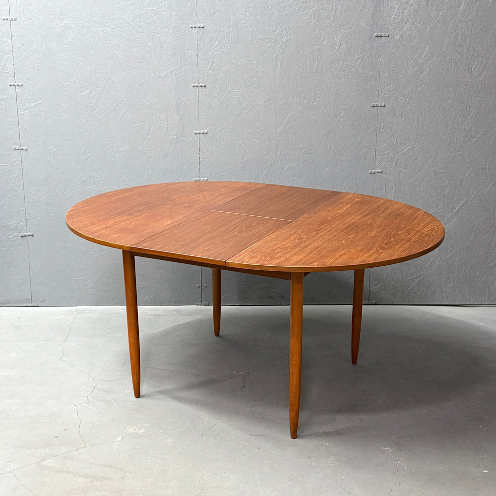 
                      
                        TEAK EXTENSION ROUND TABLE チークラウンドテーブル (501)
                      
                    