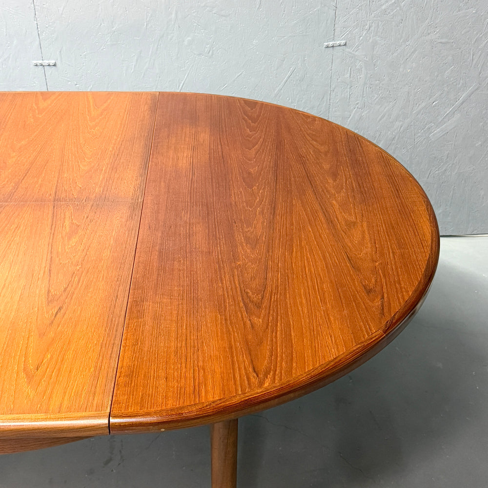 
                      
                        G-PLAN(ジープラン) / Fresco ROUND TABLE フレスコ ラウンドエクステンション ダイニングテーブル (506)
                      
                    