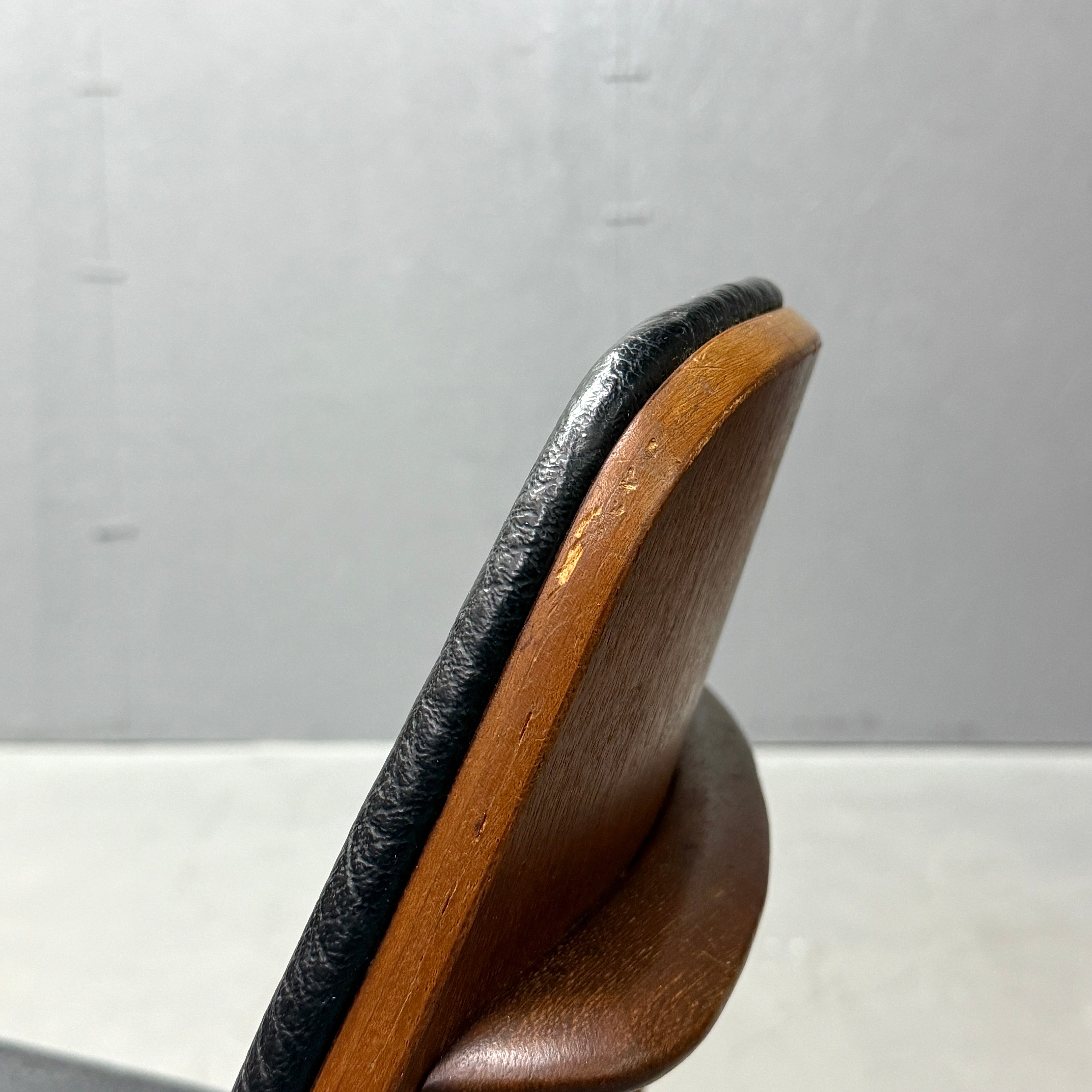 Elliots of Newbury(EON) / VINTAGE CHAIR ヴィンテージチェア (504