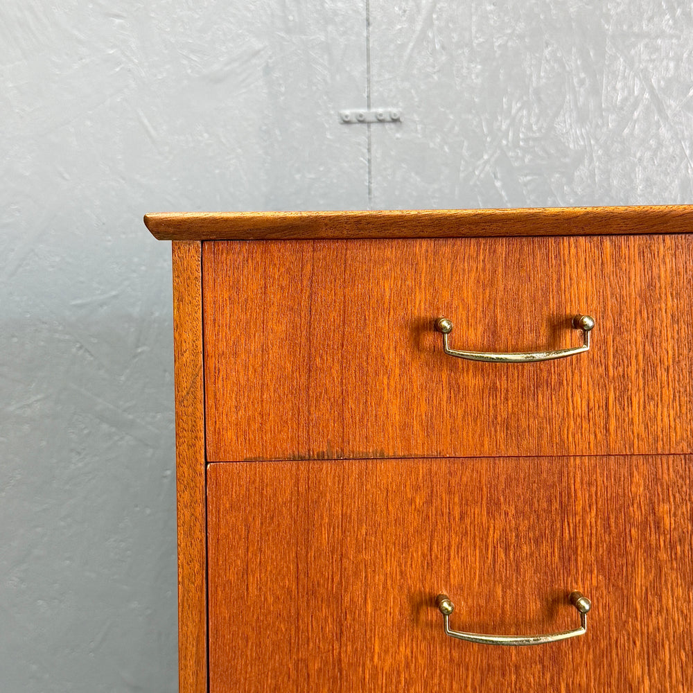 
                      
                        Teak 5-Drawer Chest ヴィンテージ 5段チェスト
                      
                    