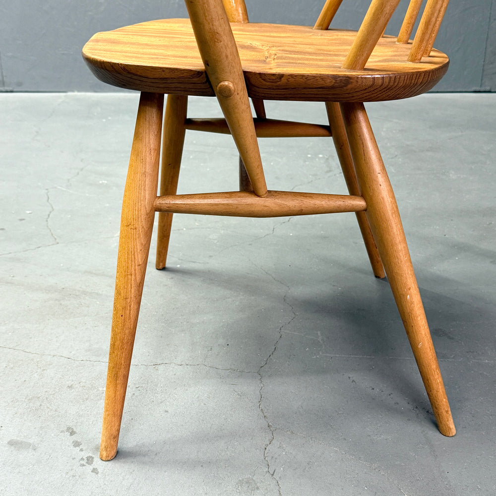 
                      
                        ERCOL(アーコール) / QUAKER CHAIR アーム クエーカーチェア (501)
                      
                    