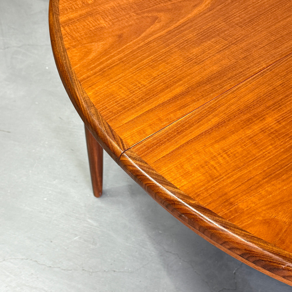 
                      
                        G-PLAN(ジープラン) / Fresco ROUND TABLE フレスコ ラウンドエクステンション ダイニングテーブル (404)
                      
                    