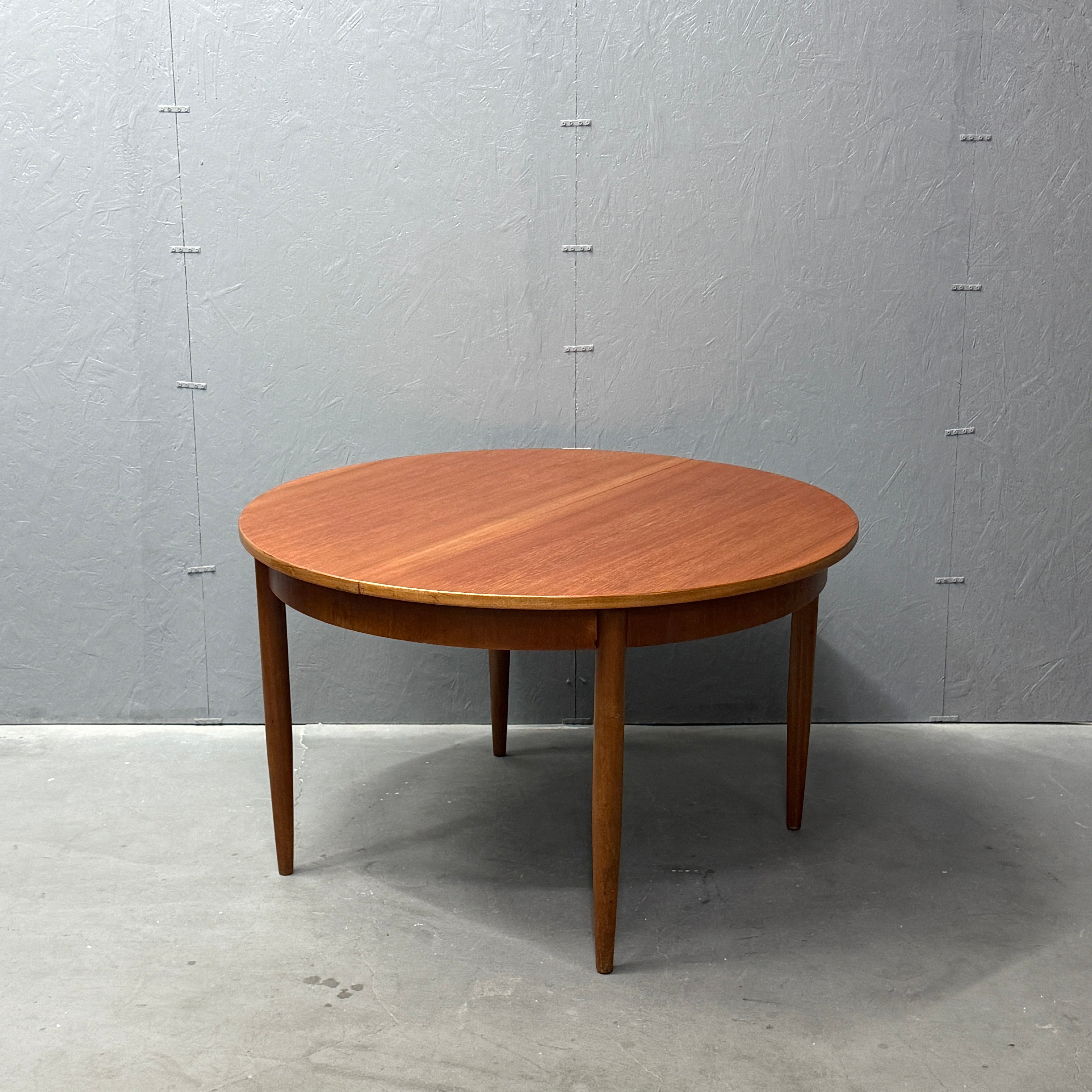 ダイニングテーブル – NONOR FURNITURE