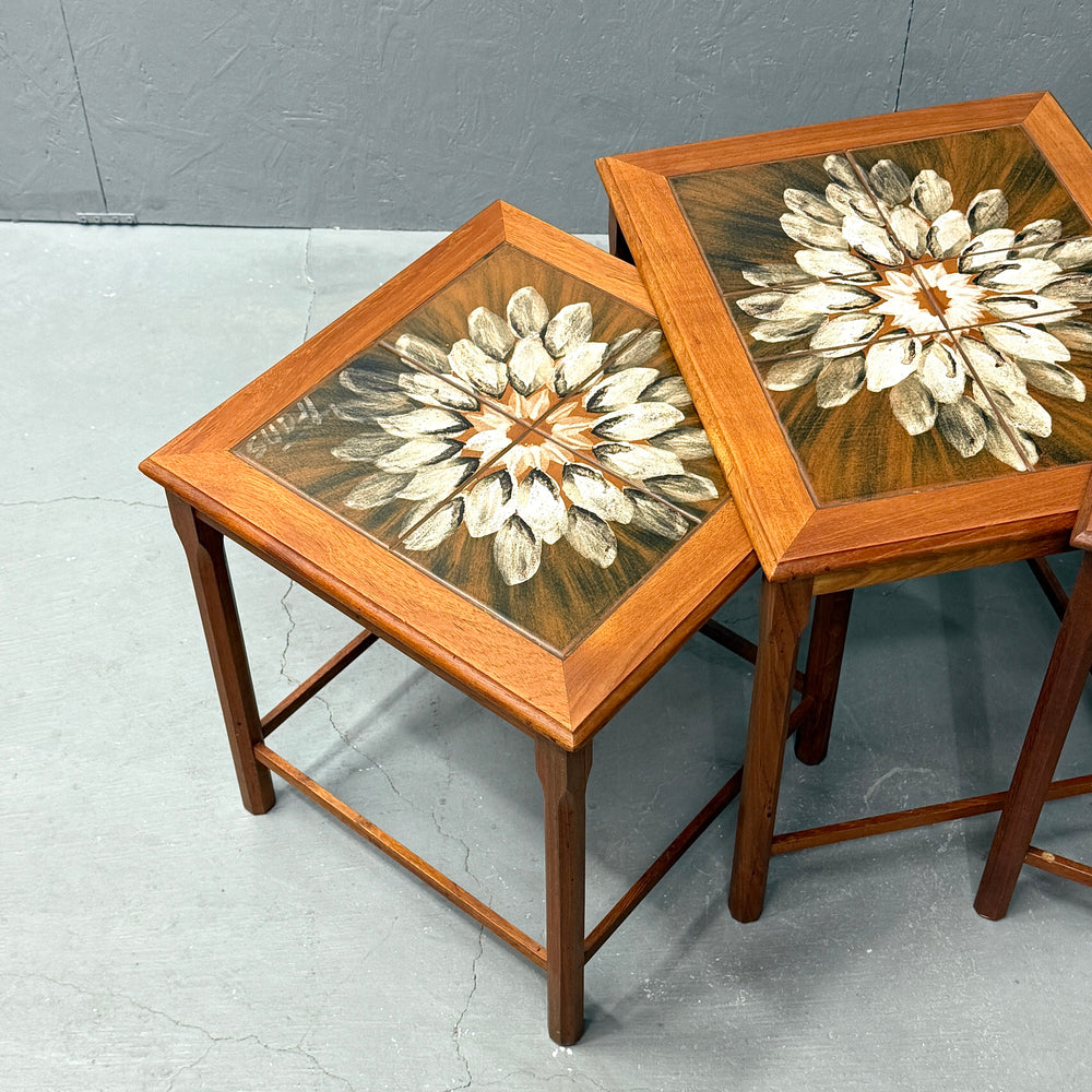 
                      
                        MOBELFABRIKKEN TOFTEN(モーベルファブリッケン・トフテン) / Tiletop nest table タイルトップ テストテーブル (501)
                      
                    