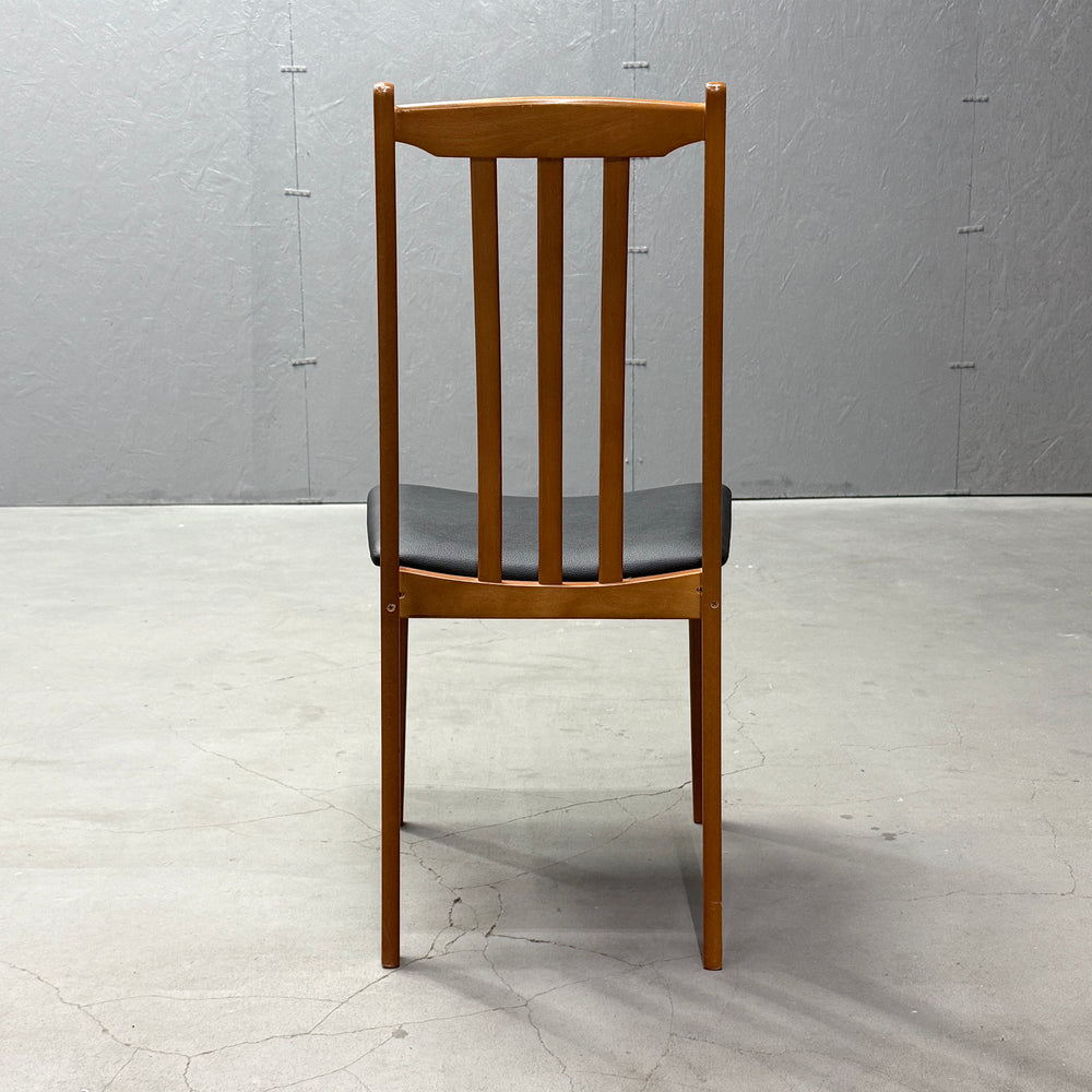 
                      
                        Vintage dining chair 英国ヴィンテージ ダイニングチェア (402)
                      
                    