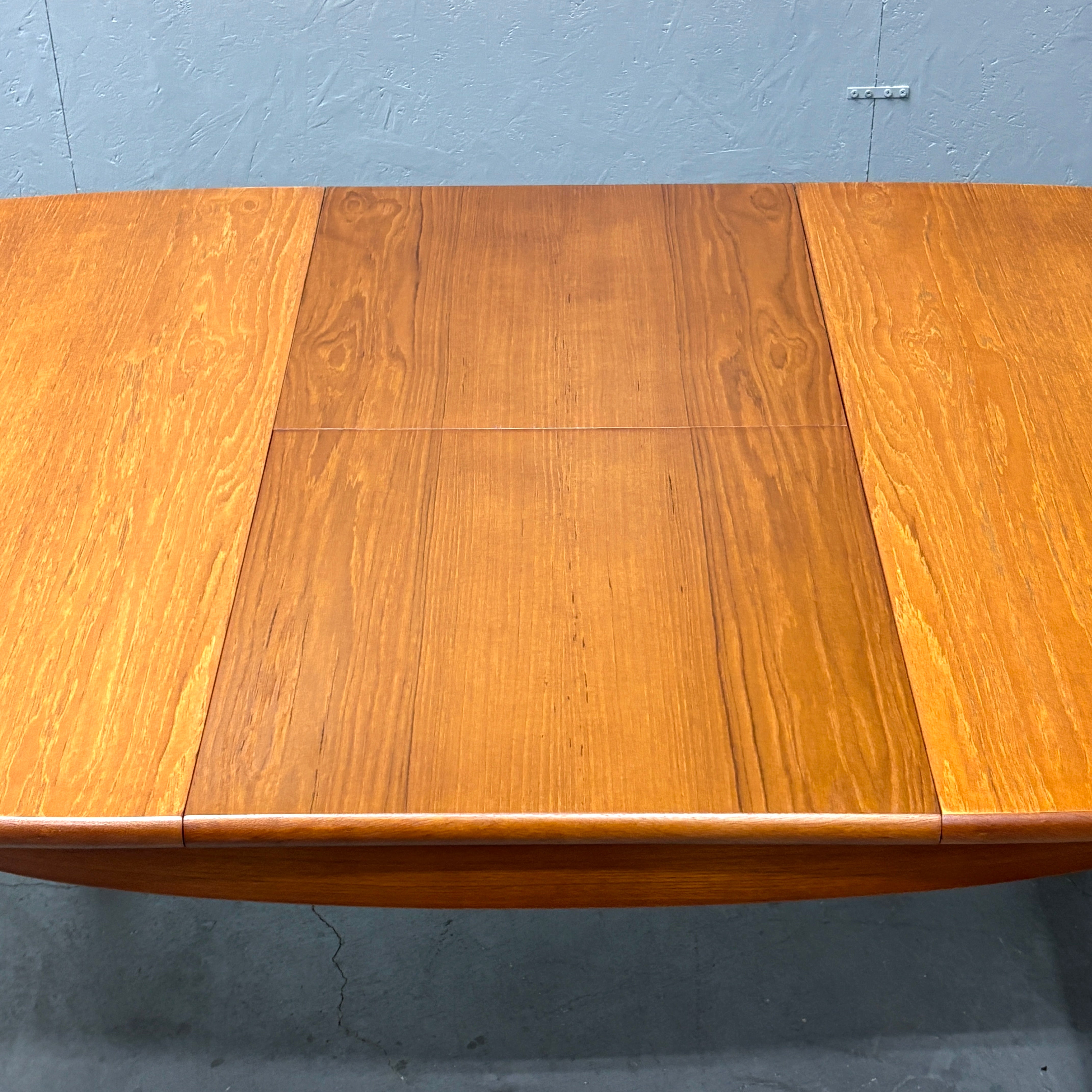 Jentique(ジェンティーク) / OVAL DINING TABLE オーバル
