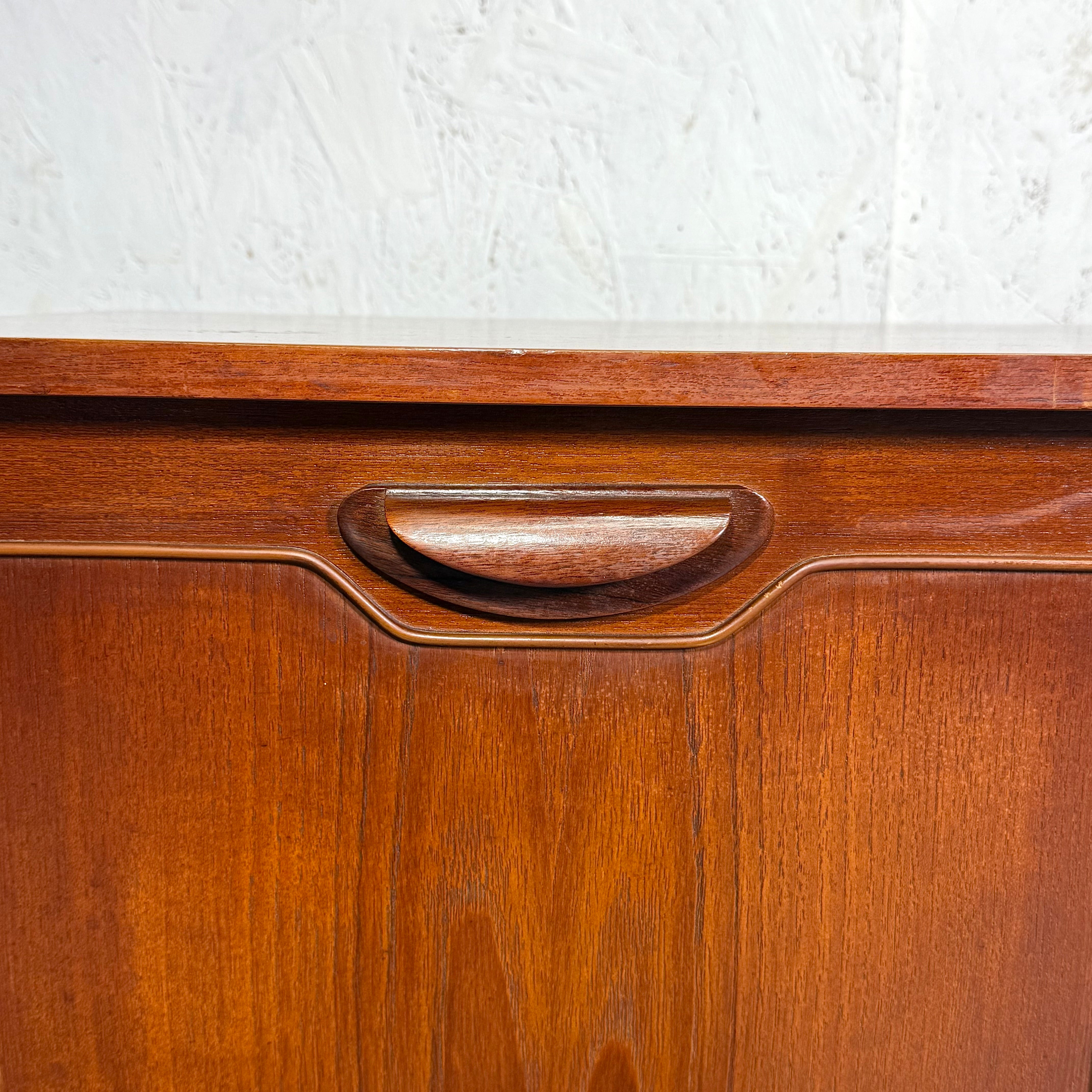 STONEHILL/ストーンヒル　サイドボード イギリスヴィンテージ ストーンヒルファニチャー サイドボード