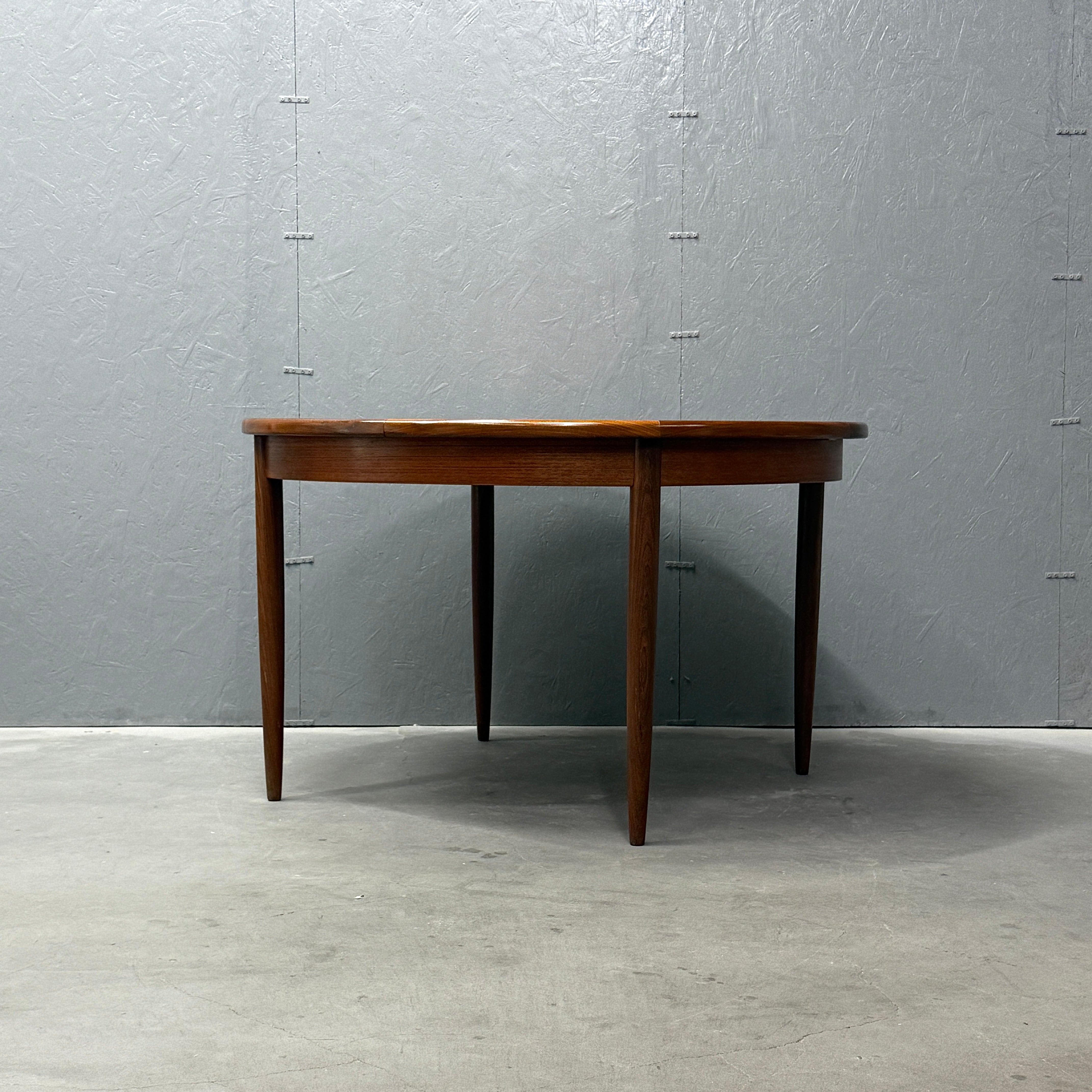 ダイニングテーブル – NONOR FURNITURE