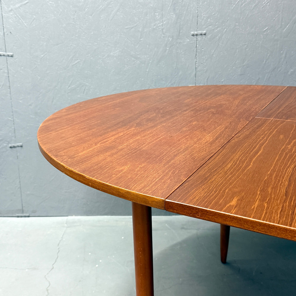 
                      
                        TEAK EXTENSION ROUND TABLE チークラウンドテーブル (501)
                      
                    