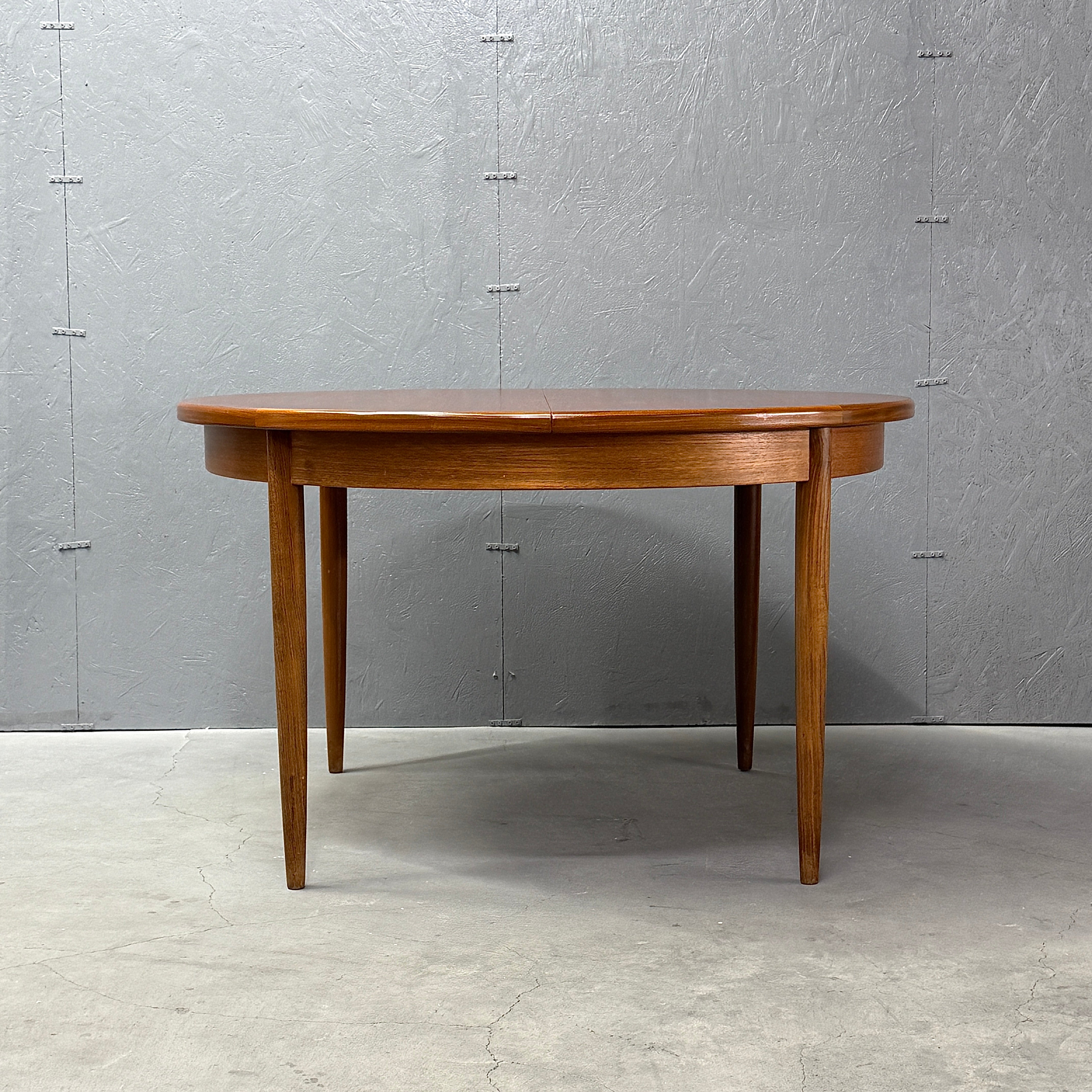 G-PLAN フレスコ ラウンドエクステンション ダイニングテーブル (515) G-PLAN(ジープラン) / Fresco ROUND TABLE フレスコ ラウンド