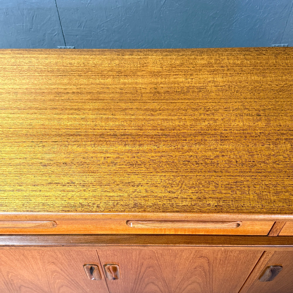 
                      
                        G-PLAN(ジープラン) / Fresco Sideboard フレスコ サイドボード (503)
                      
                    