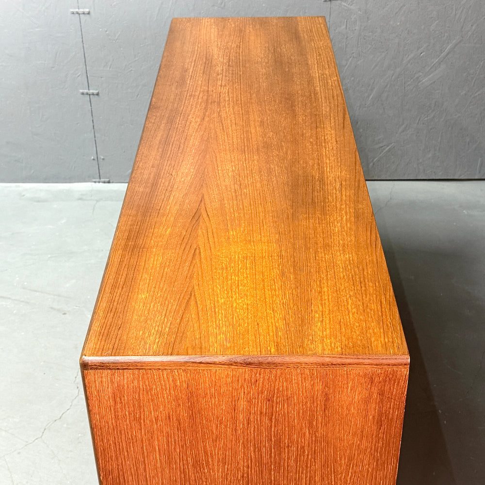 
                      
                        G-PLAN(ジープラン) / Fresco Sideboard フレスコ サイドボード (504)
                      
                    