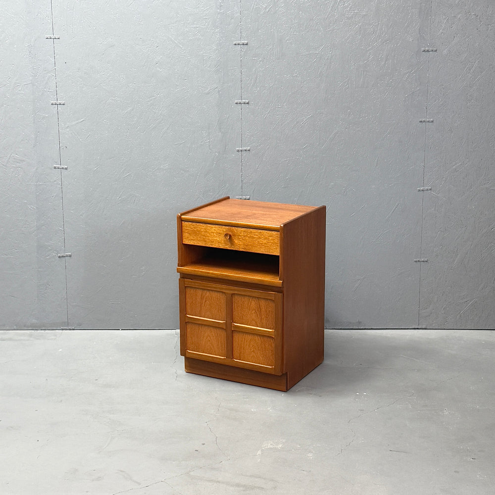 Nathan(ネイサン) / VINTAGE Small Cabinet