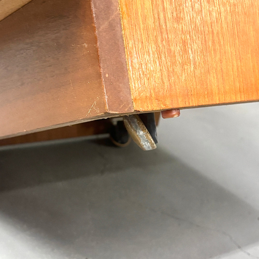 
                      
                        Nathan(ネイサン) / VINTAGE Small Cabinet
                      
                    
