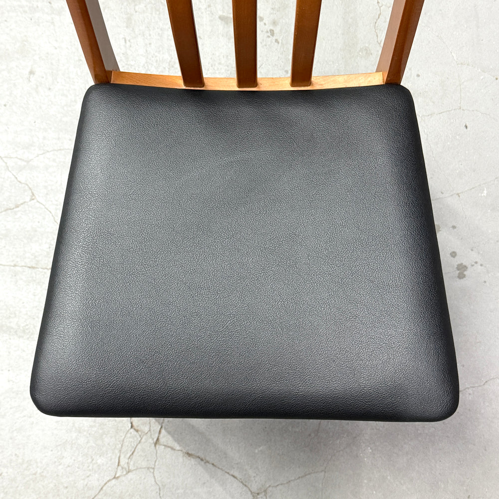 
                      
                        Vintage dining chair 英国ヴィンテージ ダイニングチェア (402)
                      
                    