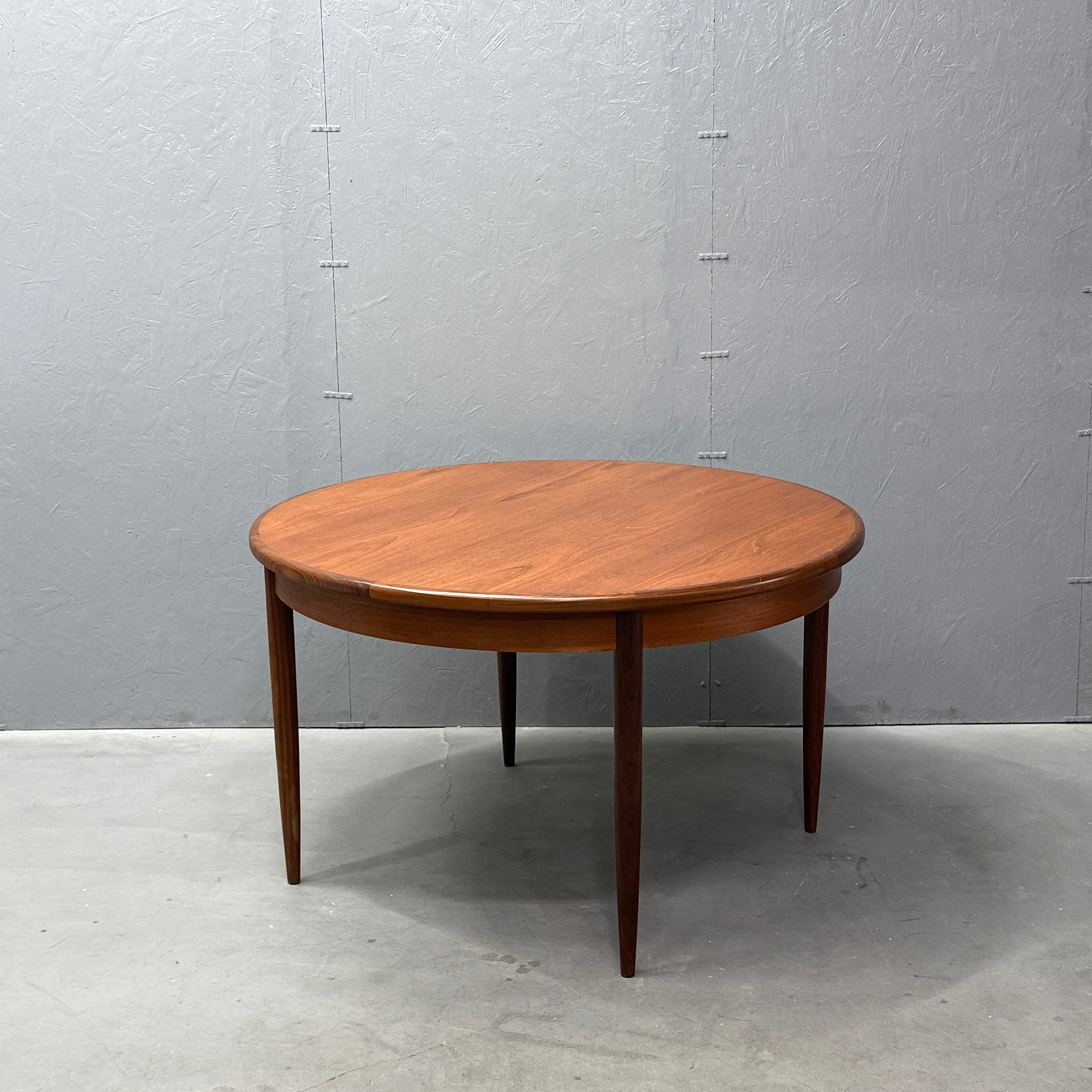 ダイニングテーブル – NONOR FURNITURE