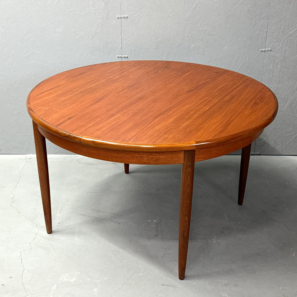 
                      
                        G-PLAN(ジープラン) / Fresco ROUND TABLE フレスコ ラウンドエクステンション ダイニングテーブル (501)
                      
                    