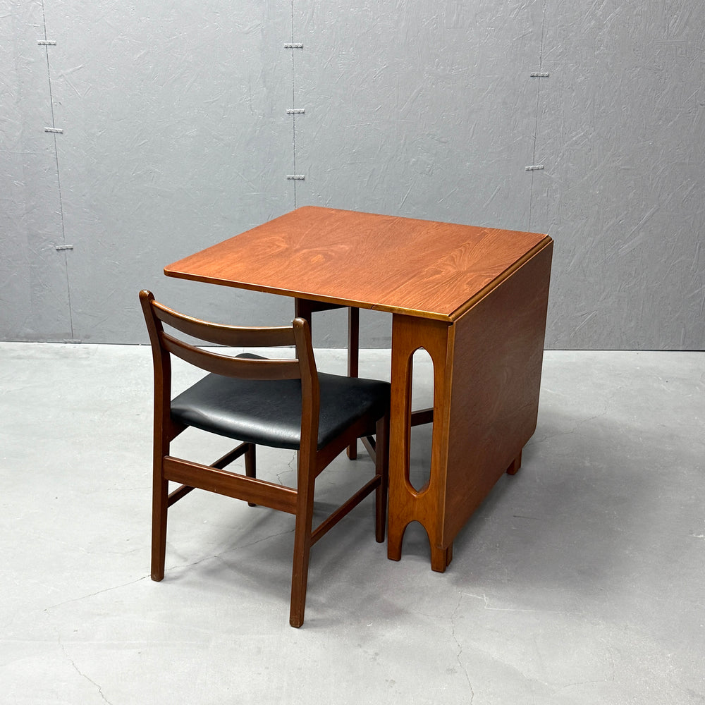 
                      
                        Jentique(ジェンティーク) / SQUARE DROP LEAF GATELEG TABLE スクエア ドロップリーフ ゲートレッグテーブル (401)
                      
                    