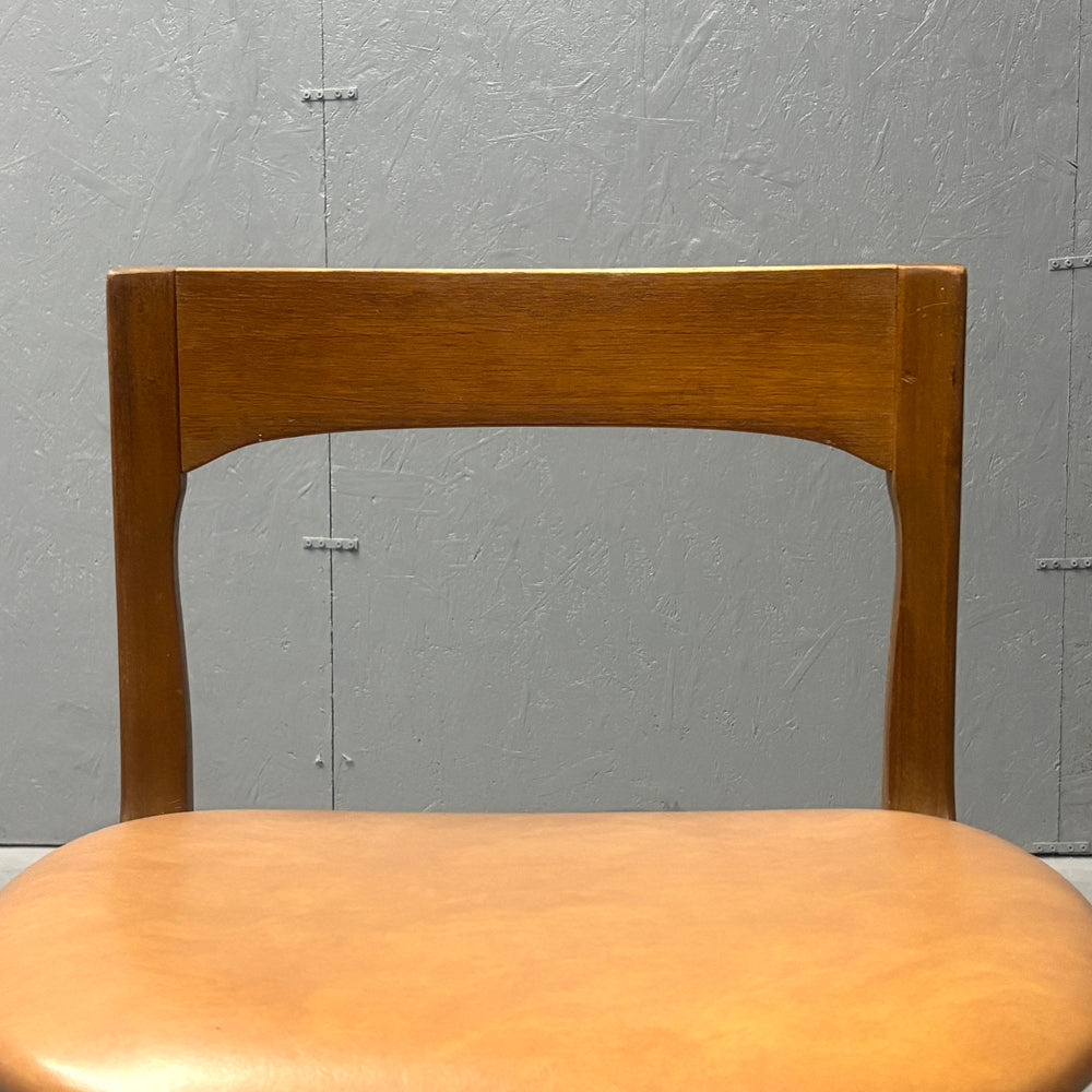 
                      
                        Nathan(ネイサン) / DINING CHAIR ダイニングチェア (402)
                      
                    