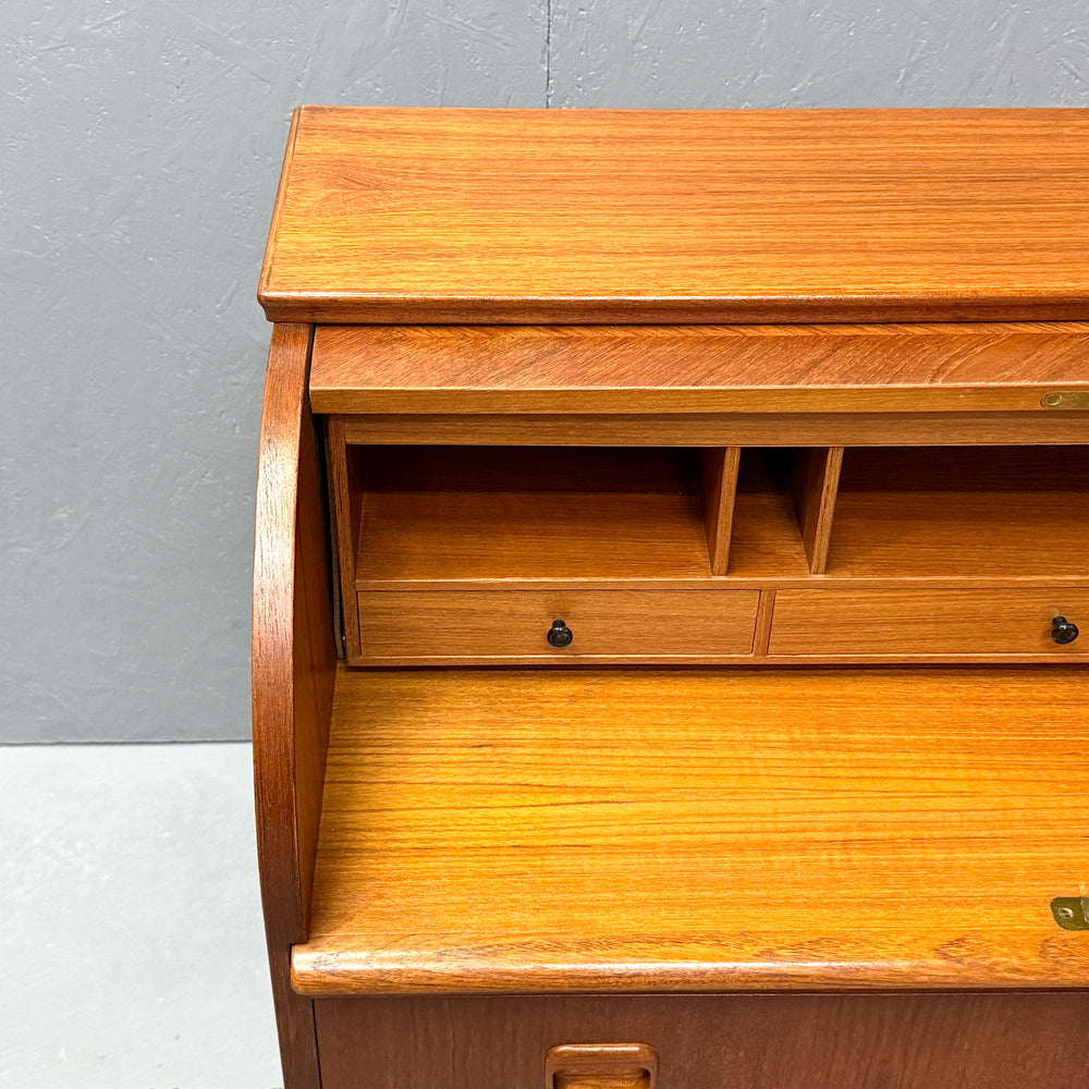 
                      
                        Vintage Roll-Top Writing Bureau ライティングビューロー
                      
                    