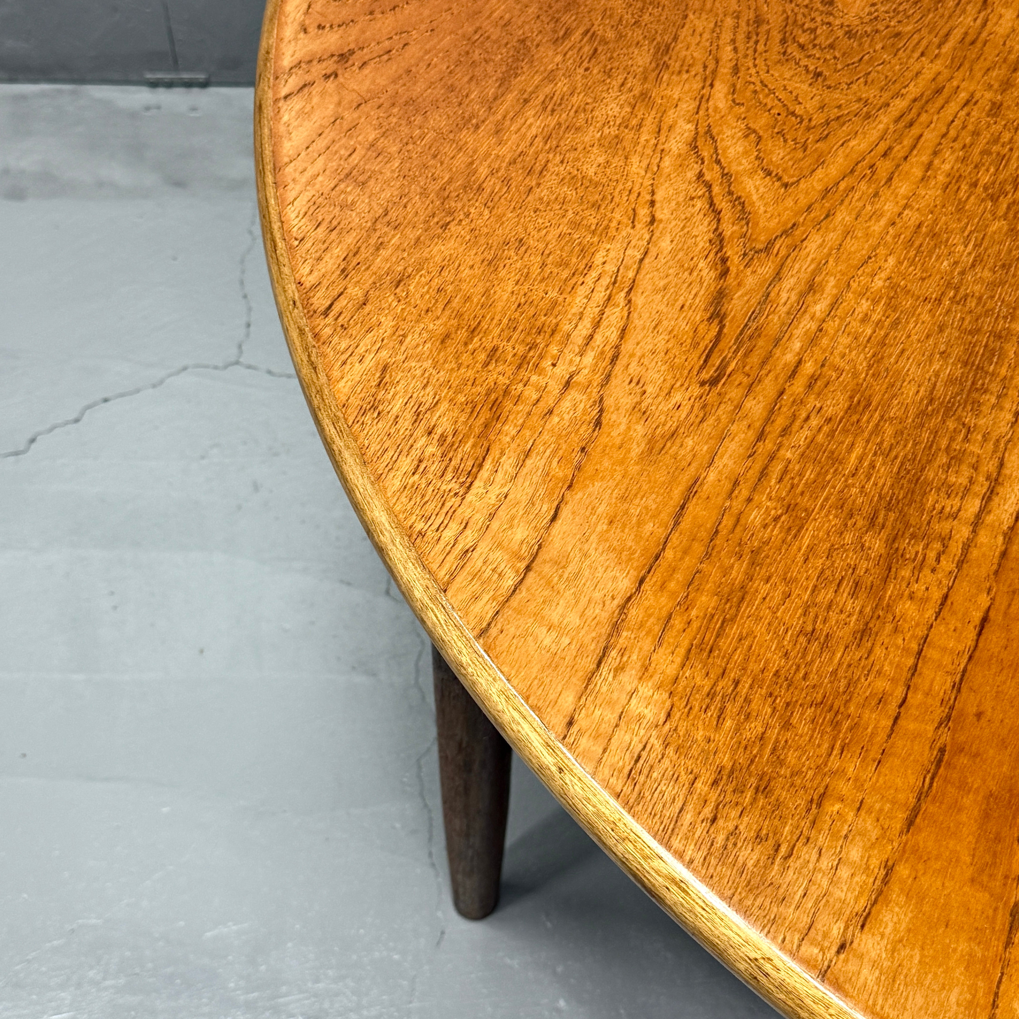 Meredew(メレデュー) / Round table ラウンドダイニングテーブル (301