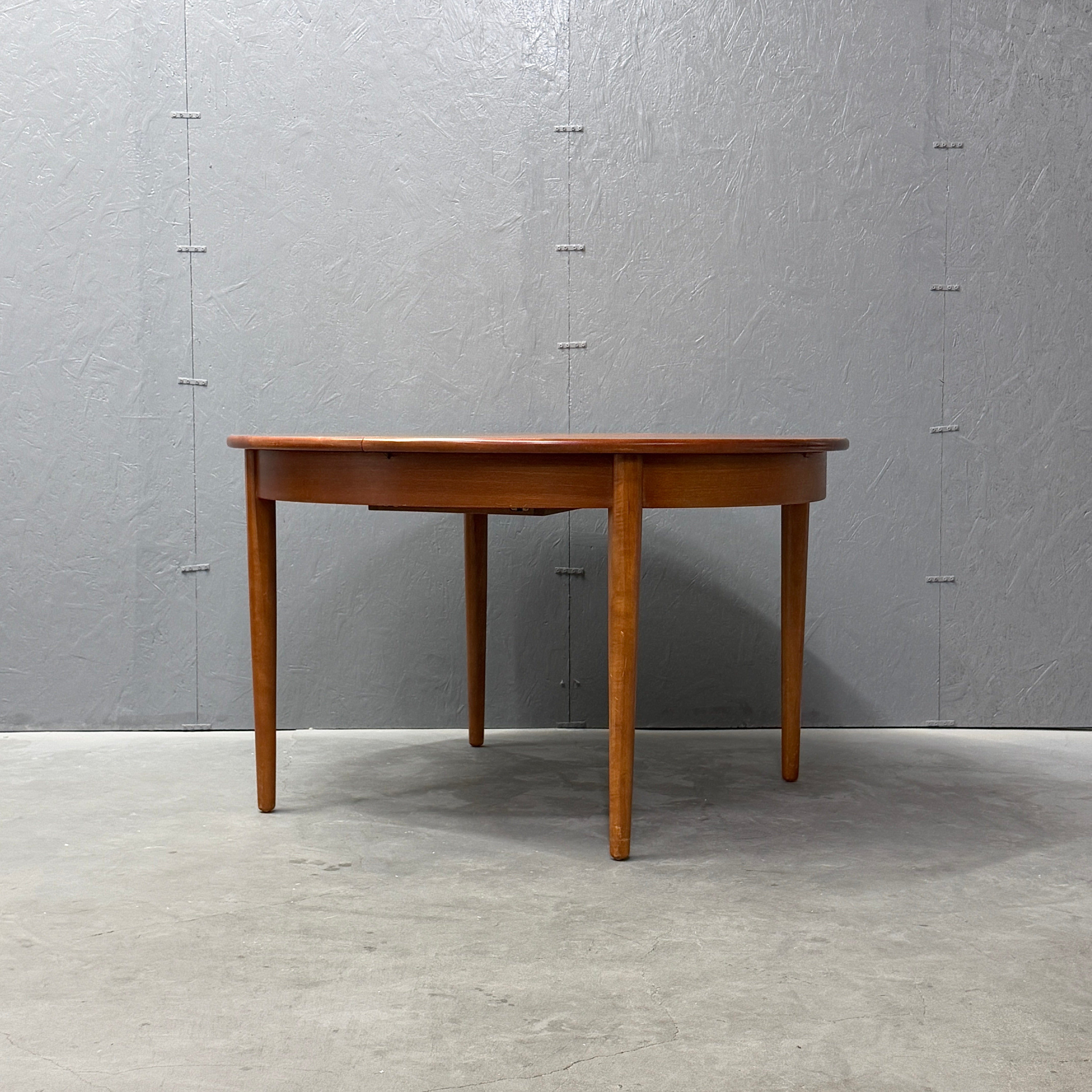 ダイニングテーブル – NONOR FURNITURE
