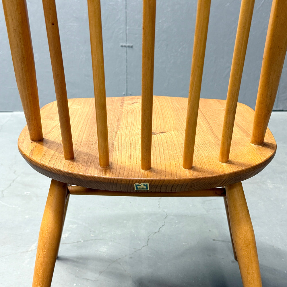 
                      
                        ERCOL(アーコール) / Quaker chair クエーカーチェア (502)
                      
                    
